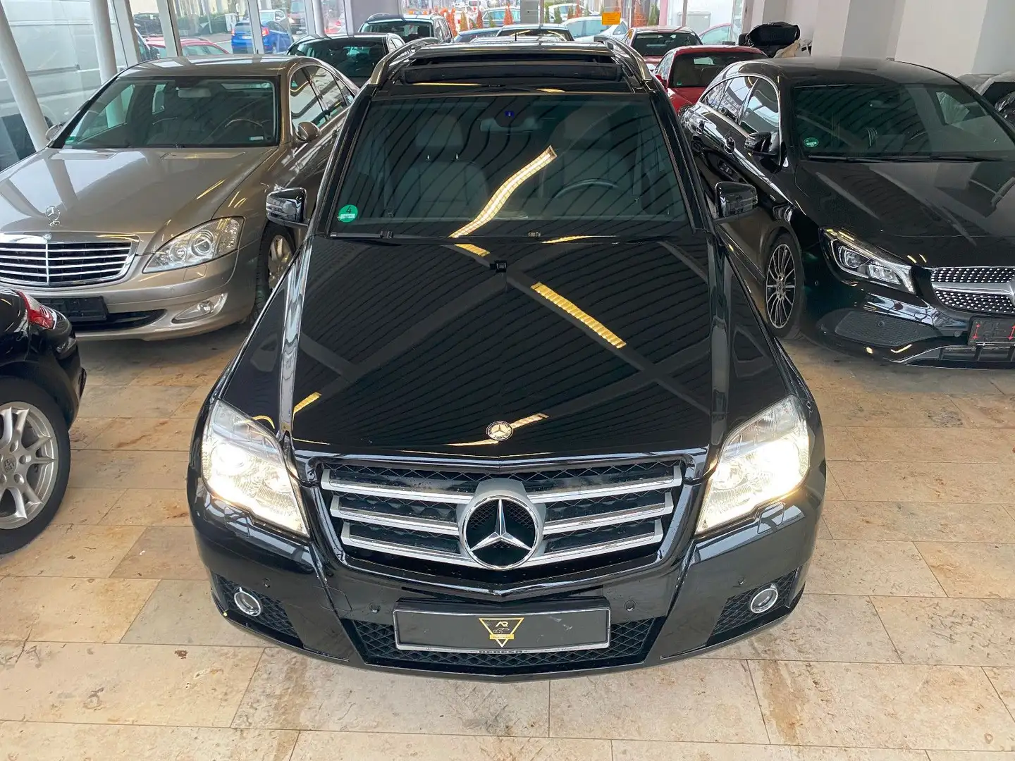 Mercedes-Benz GLK 220 CDI 4-Matic/Dr 1.Hd/Xen/SHZ/PDC/Led/Pano Schwarz - 2