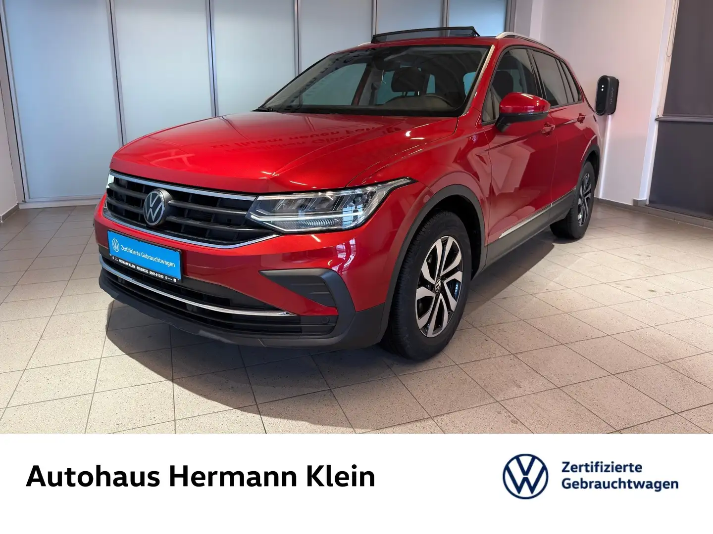 Volkswagen Tiguan 2.0 TDI Active AHK, Pano, ACC Rot - 1