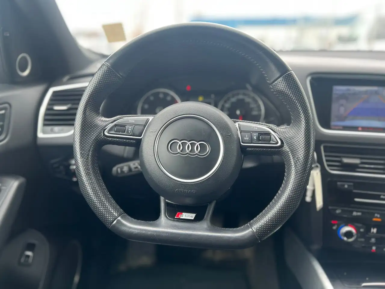Audi Q5 снимка Audi Q5