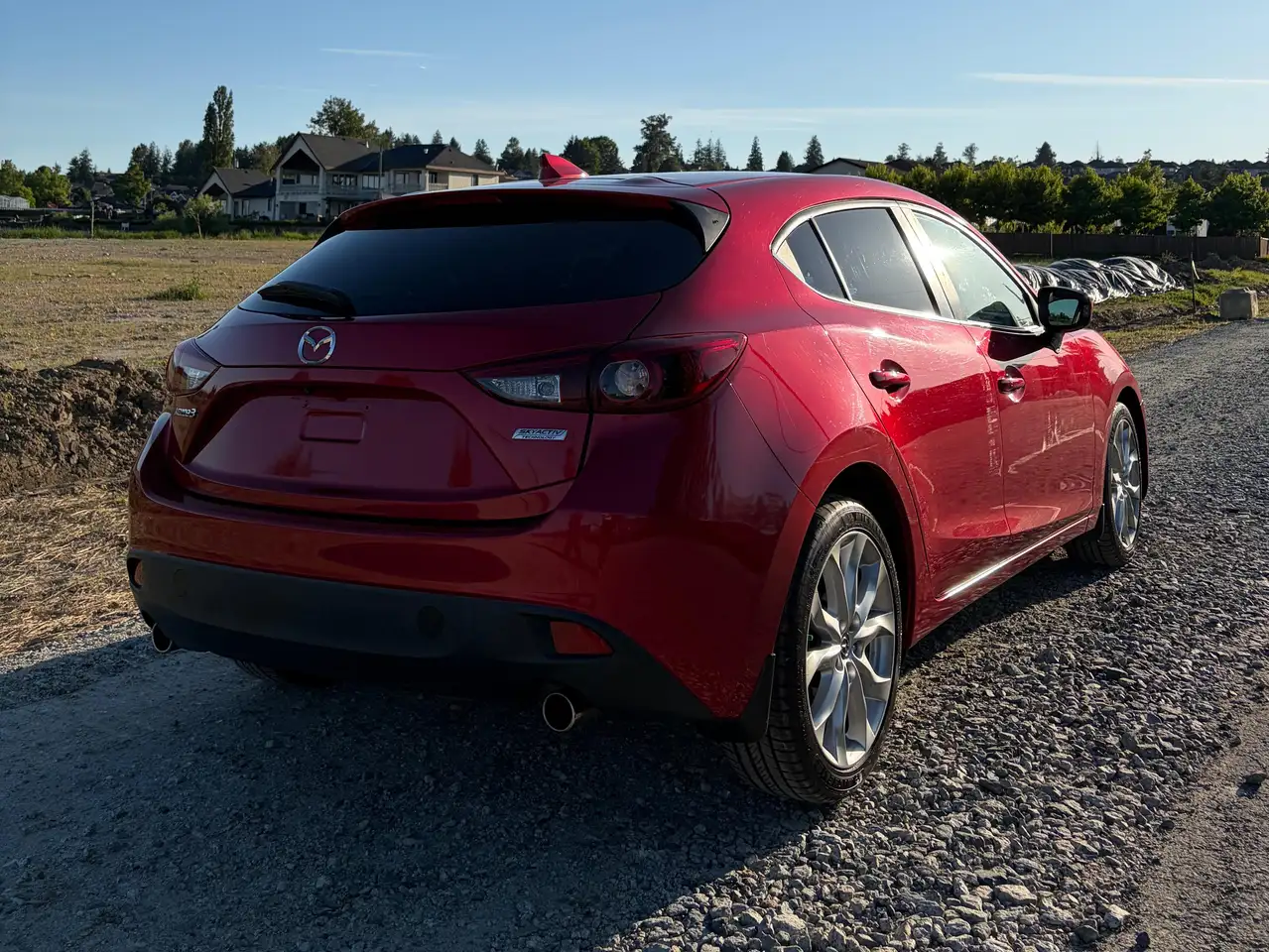 Mazda 3 снимка Mazda 3