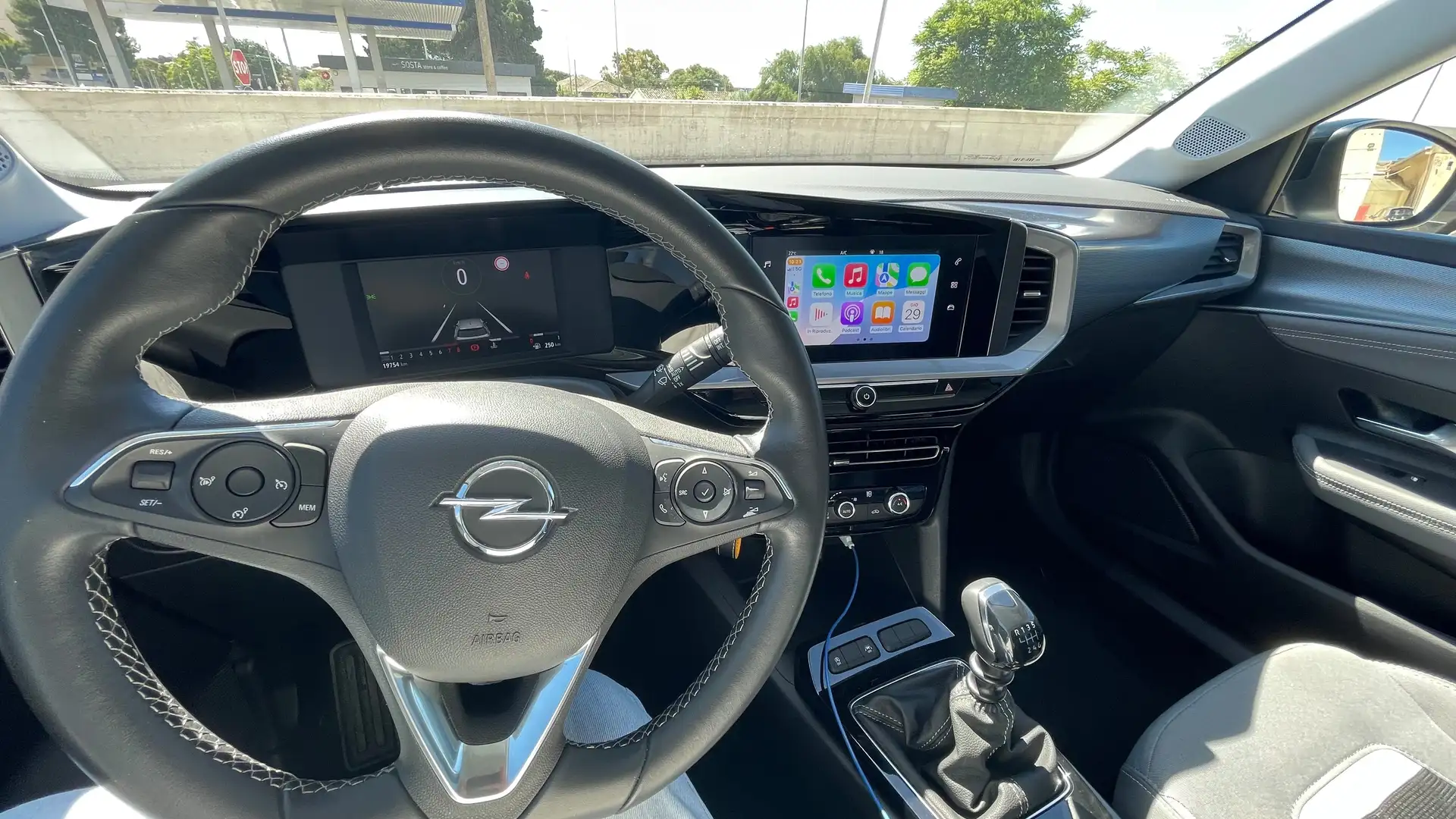 Opel Mokka Mokka II 2023 1.2 t Elegance Bianco - 2