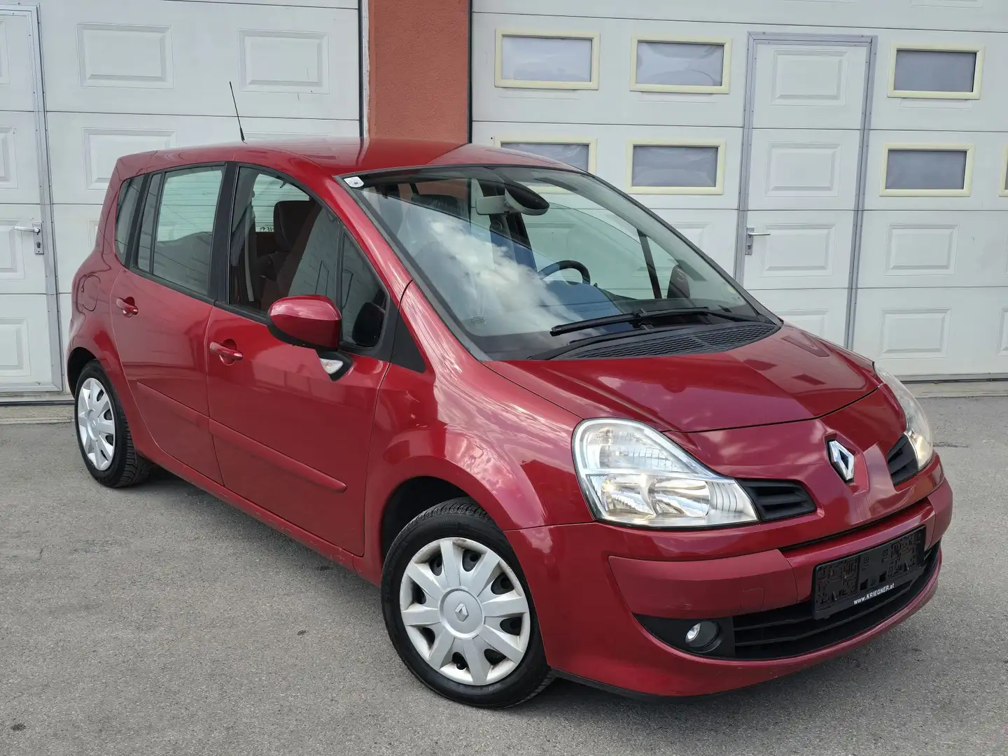 Renault Grand Modus Grand Modus Dynamique 1,2 16V Quickshift 5 Rot - 2