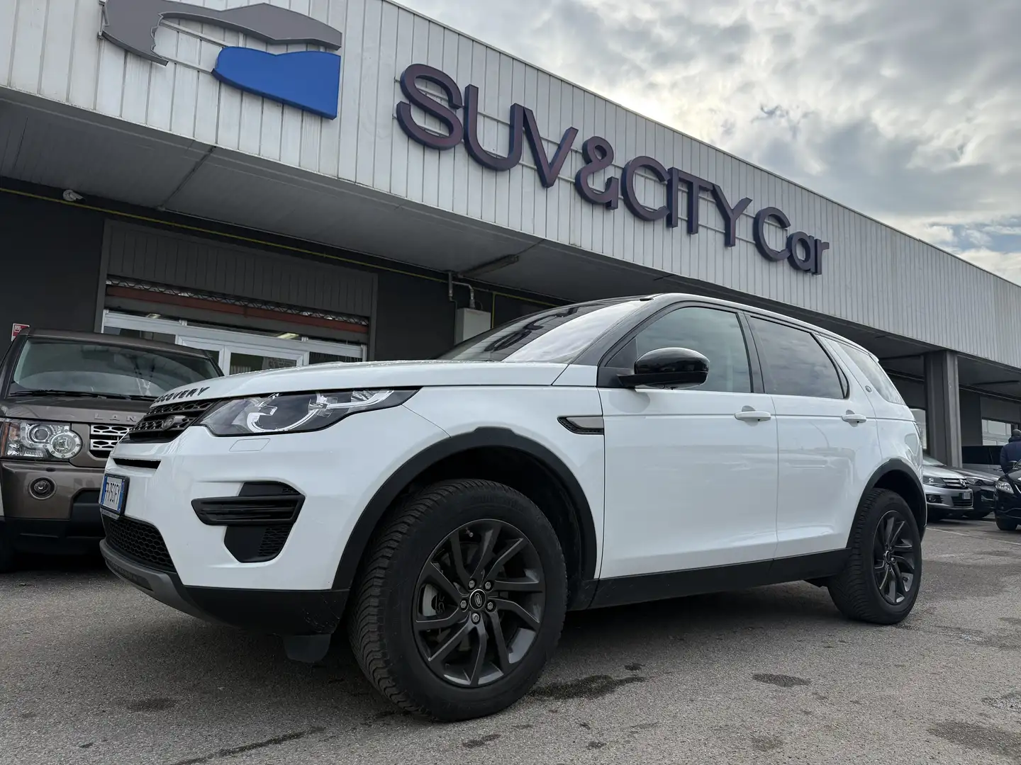 Land Rover Discovery Sport 2.0 td4  awd KM CERTIFICATI Blanc - 1