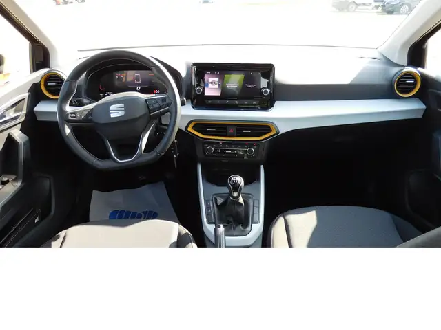Seat Arona view 10