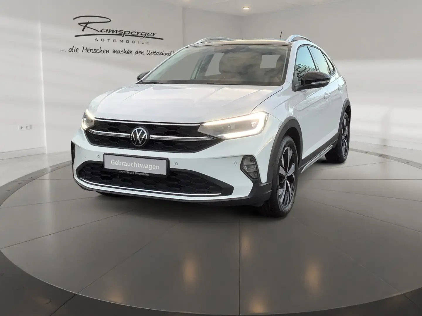 Volkswagen Taigo 1.0 TSI DSG Style ACC Matrix Navi Kamera P Weiß - 2