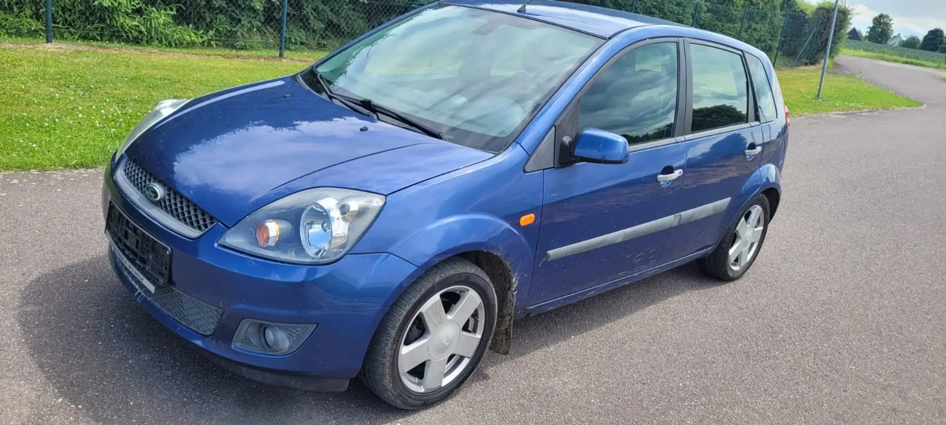 Ford Fiesta Tüv bis 10.26. Blau - 2