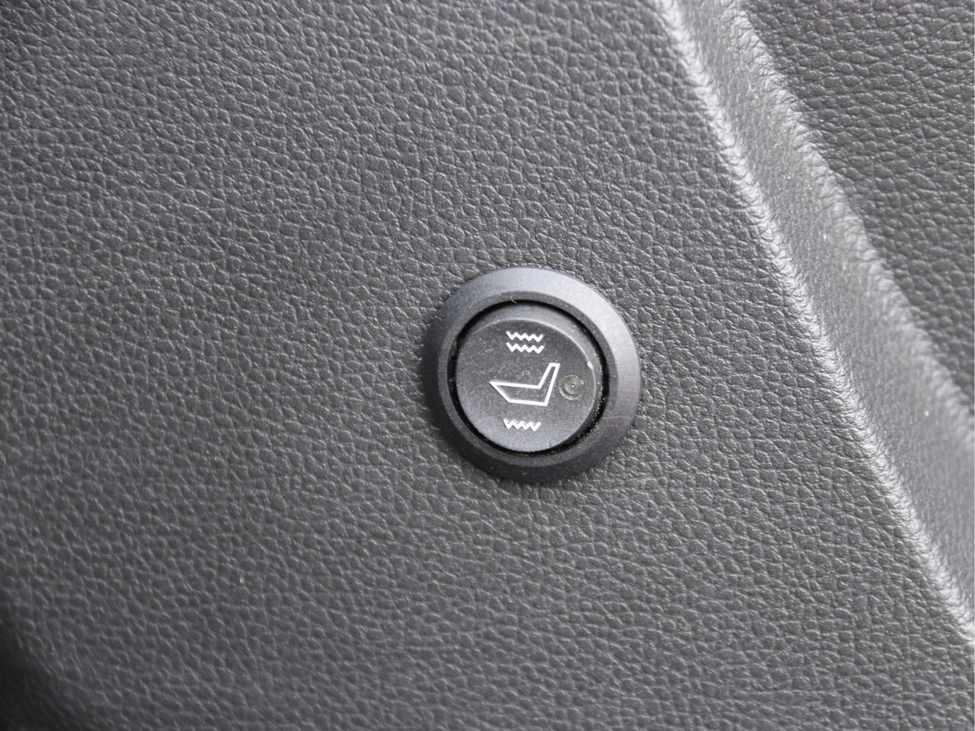 Renault Arkana 1.6 E-Tech Hybrid 145 Intens CAMERA / STOELVERWARM — photo 9