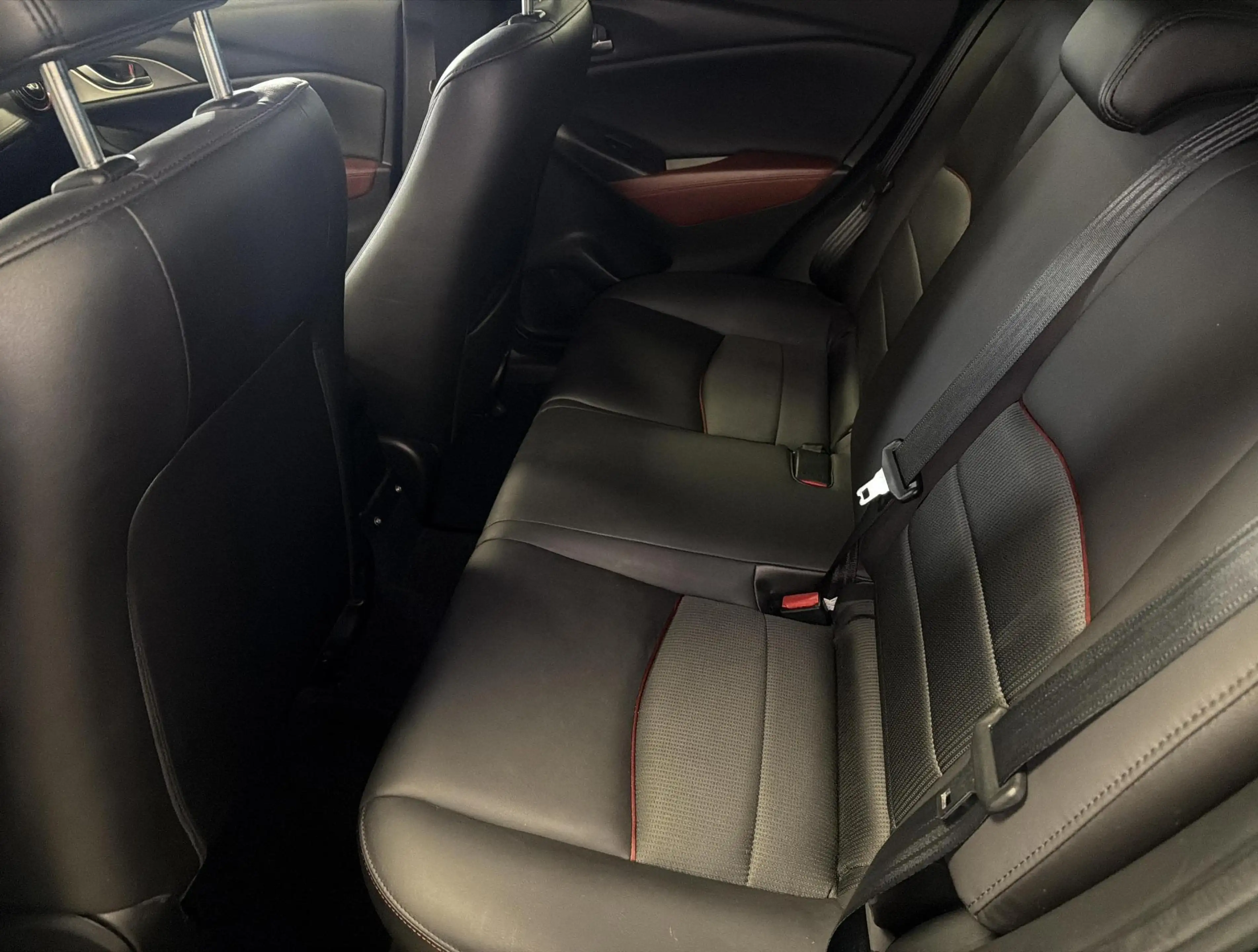 Mazda CX-3 2.0 SkyActiv-G 120 GT-M — photo 9