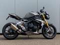 Triumph Speed Triple 1200 RS / 11600km van 2021 / in Topstaat! Gris - thumbnail 1