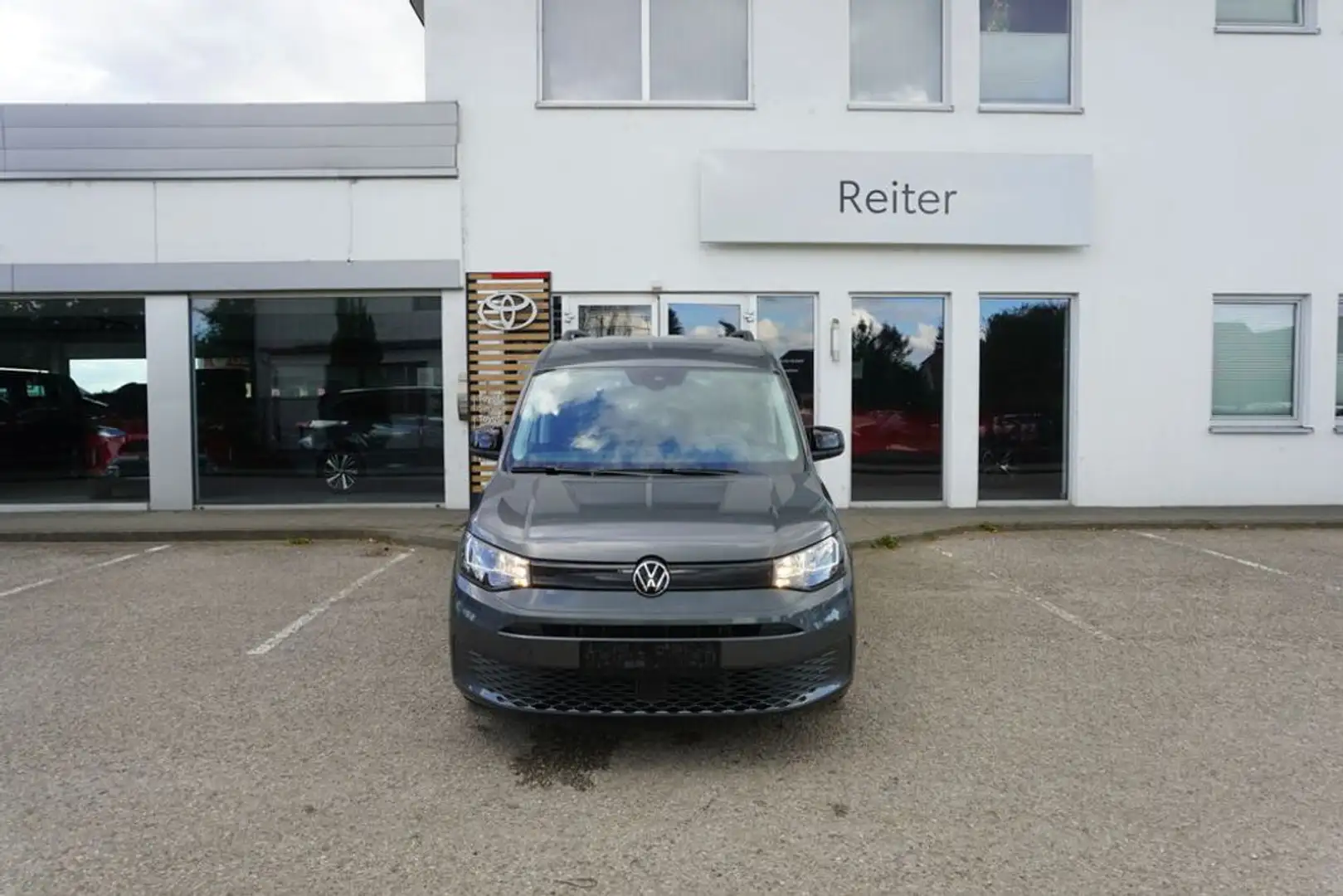 Volkswagen Caddy Maxi 2,0 TDI DSG *7-SITZE*AHK*KAMERA* Grau - 1