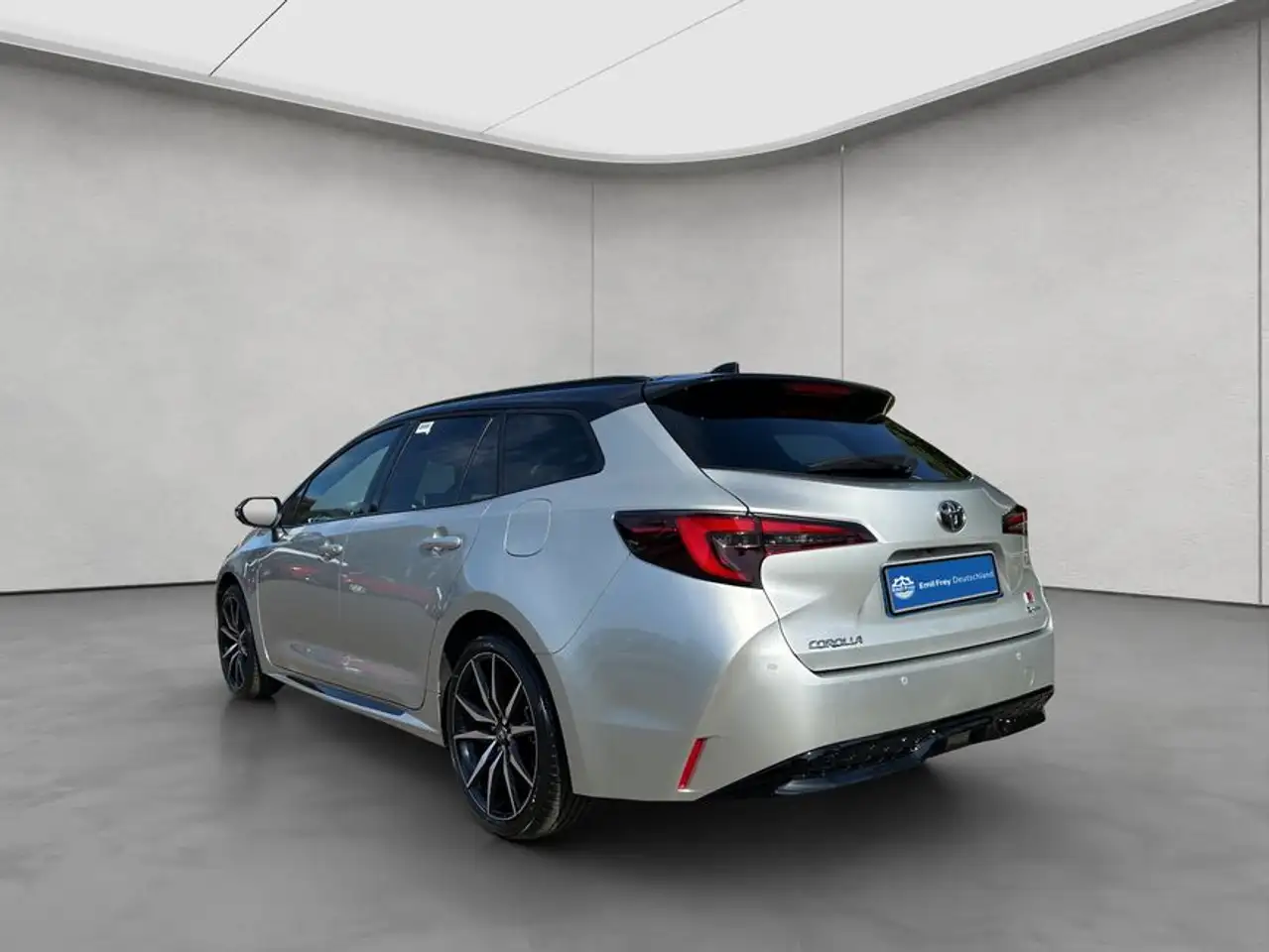 Toyota Corolla 2.0 Hybrid Touring Sports GR Sport 3