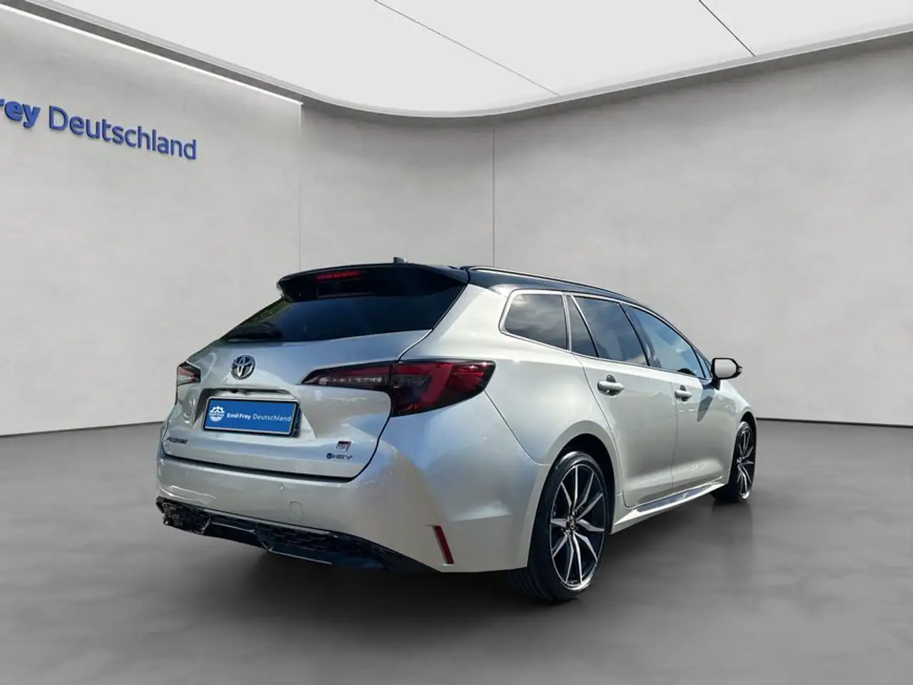 Toyota Corolla 2.0 Hybrid Touring Sports GR Sport 6