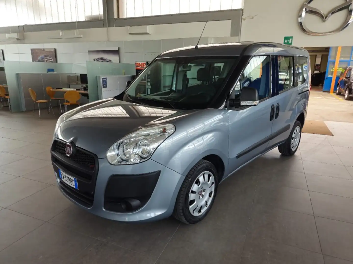Fiat Doblo Doblò 1.6 MJT 16V 90CV Emotion Gris - 1
