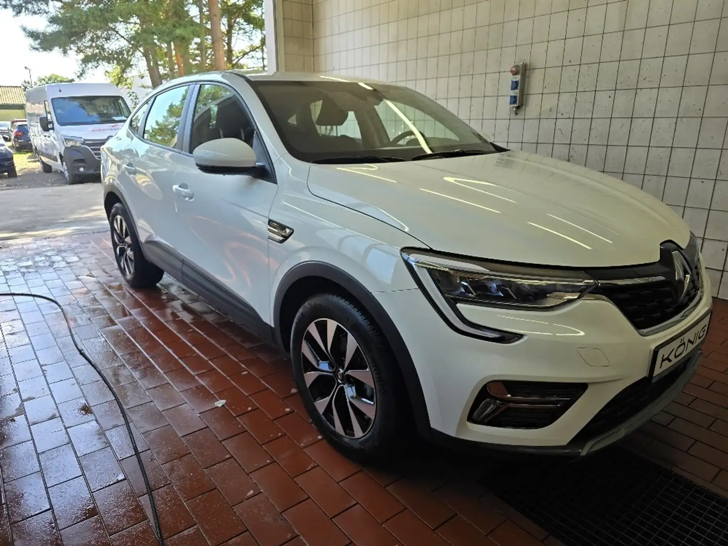 Renault Arkana EQUILIBRE TCe 140 EDC *Kamera*CarPlay*LED Weiß - 2