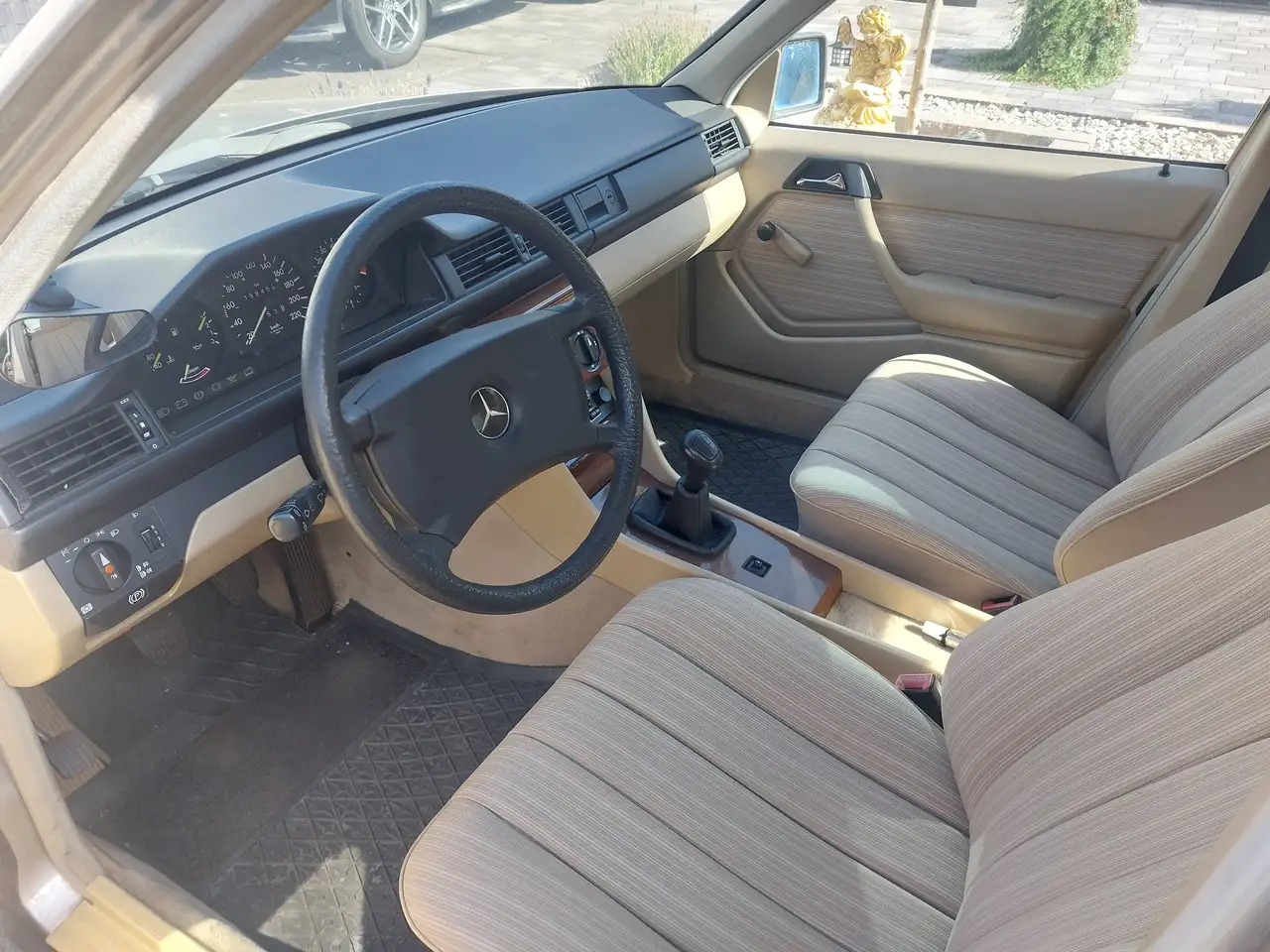 Mercedes-Benz E 230 E-Klasse, foto 7