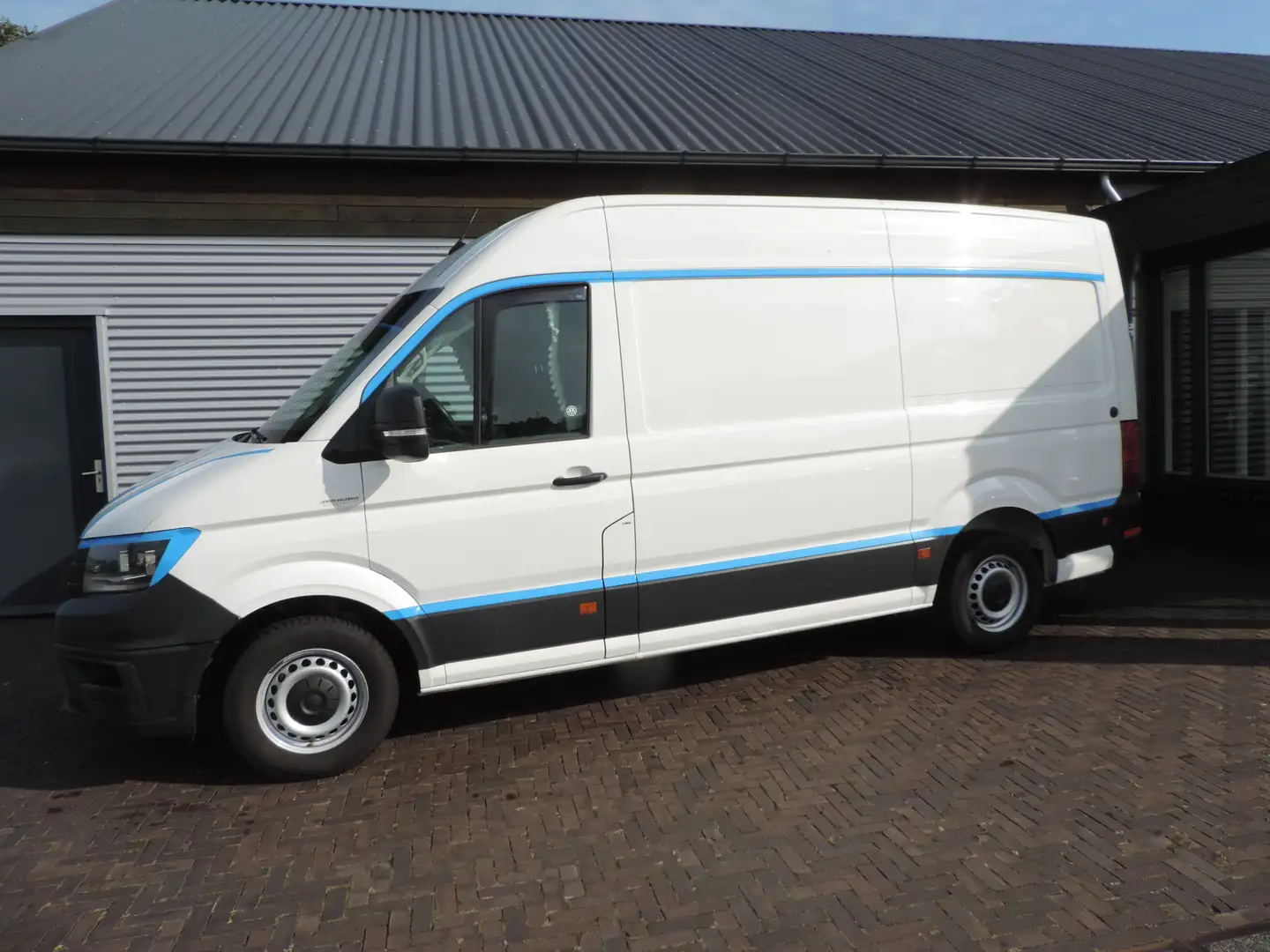 Volkswagen Crafter 35 2.0 TDI l2 H2 Trendline Wit - 2