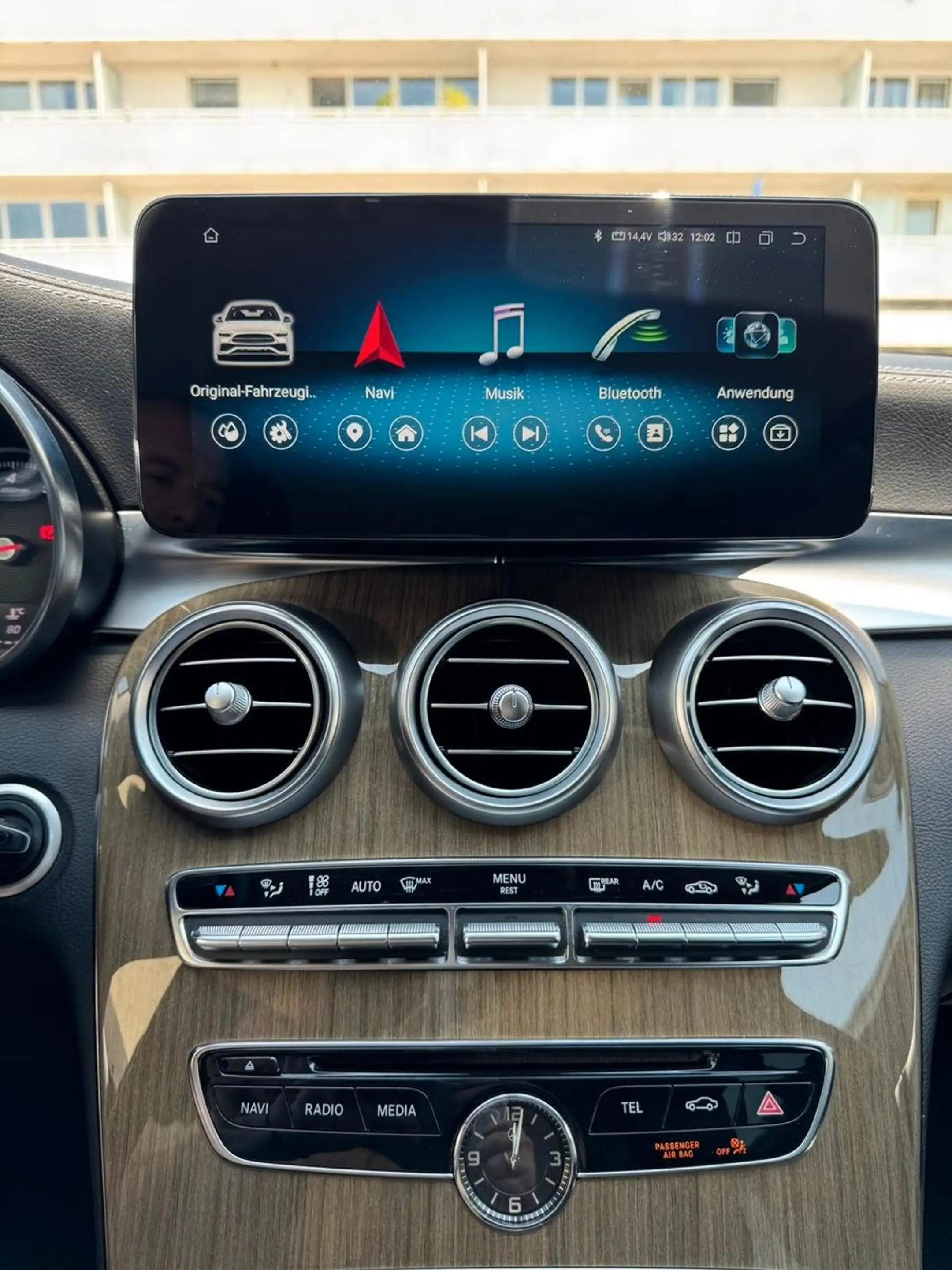 Mercedes-Benz C 400 Lim. Aut. 4Matic — photo 11