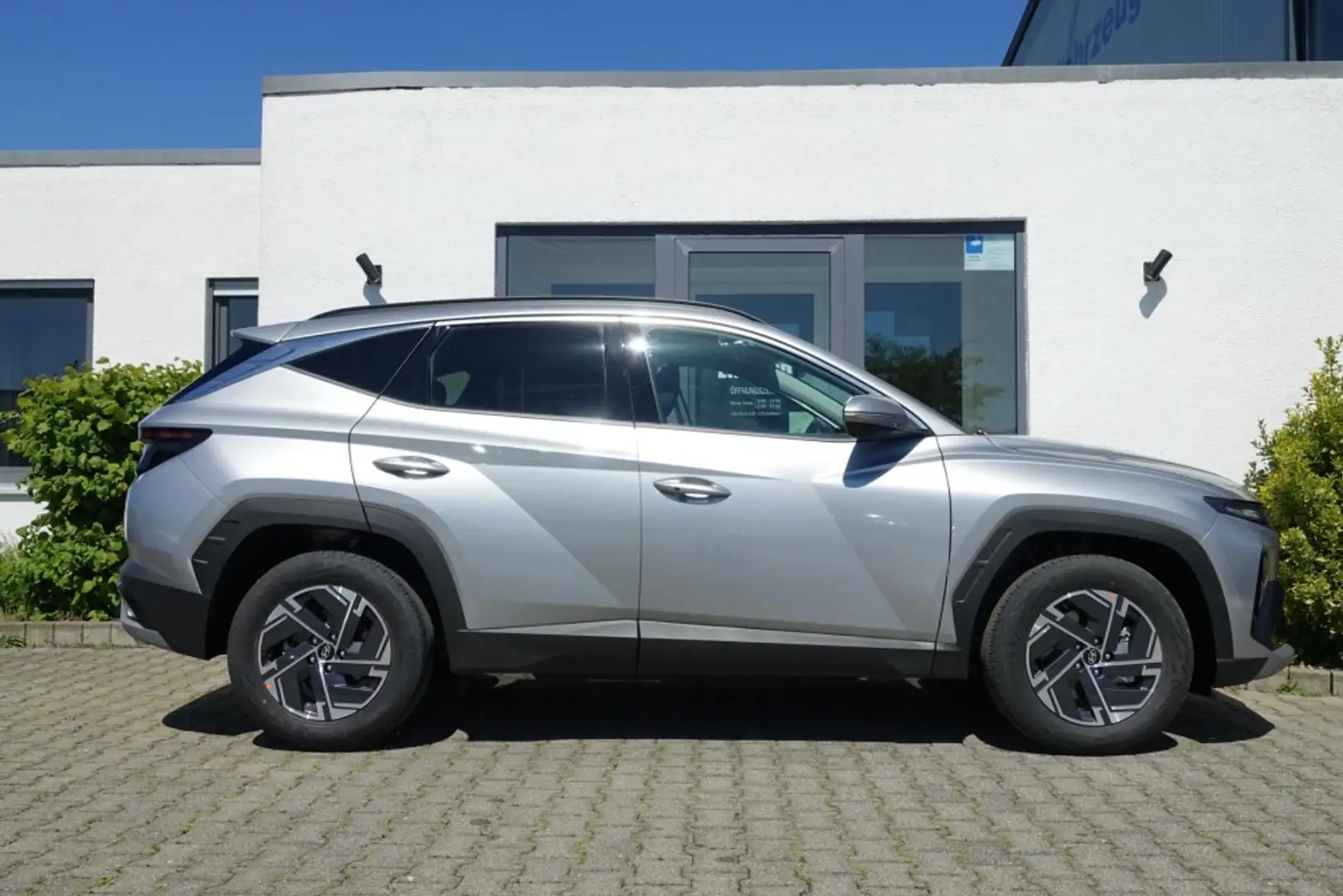 Hyundai TUCSON DCT Navi/Kamera/LED/Shift-by-Wire/ +AHK!! Silver - 2