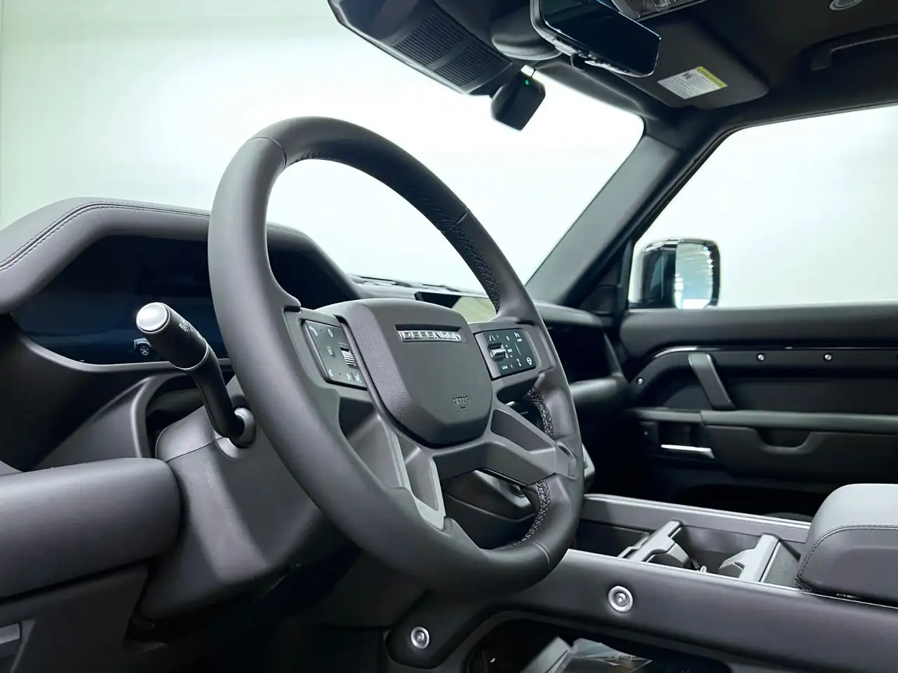 Land Rover Defender снимка Land Rover Defender