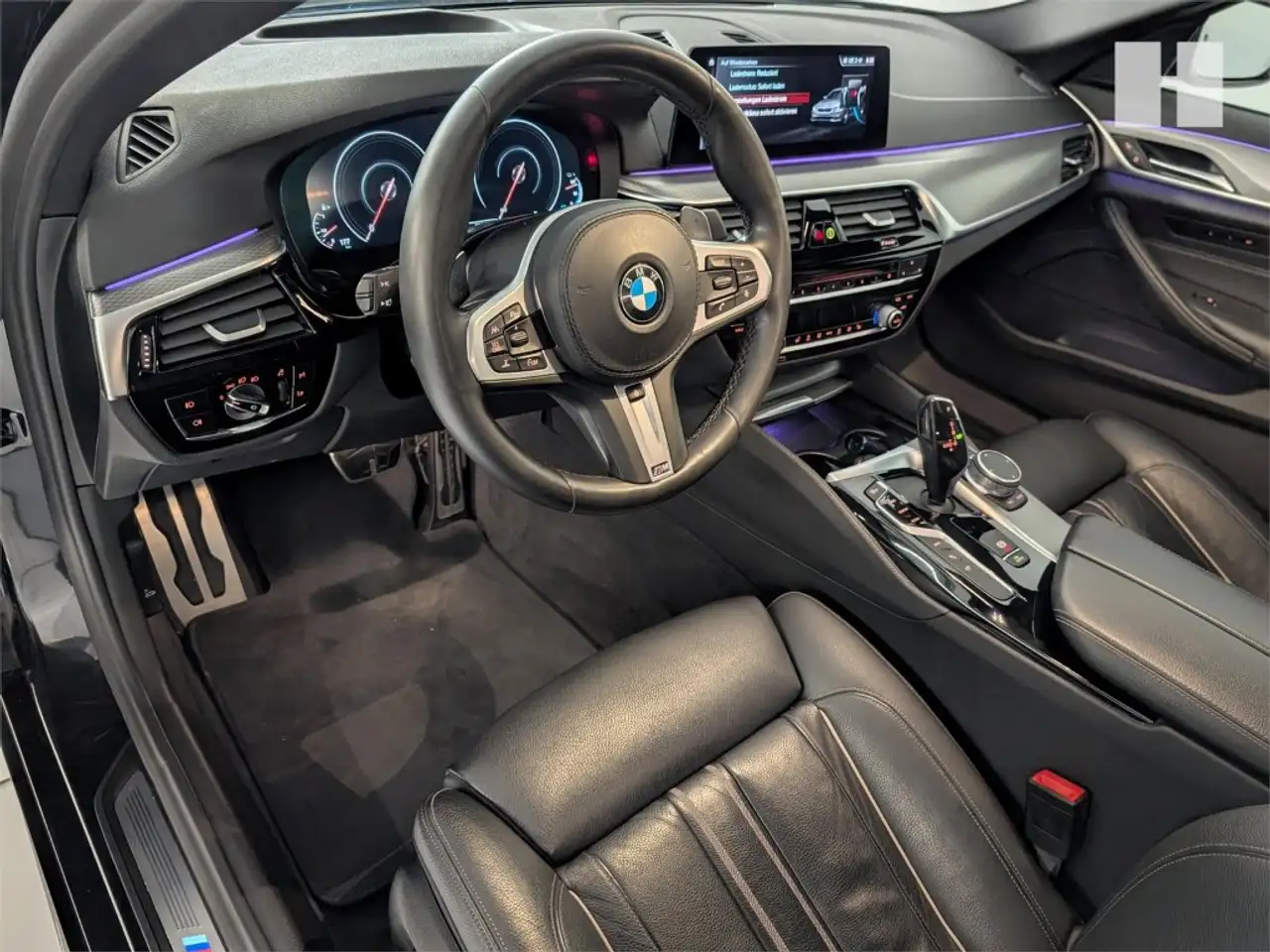 2019 BMW 530 e, photograph 11