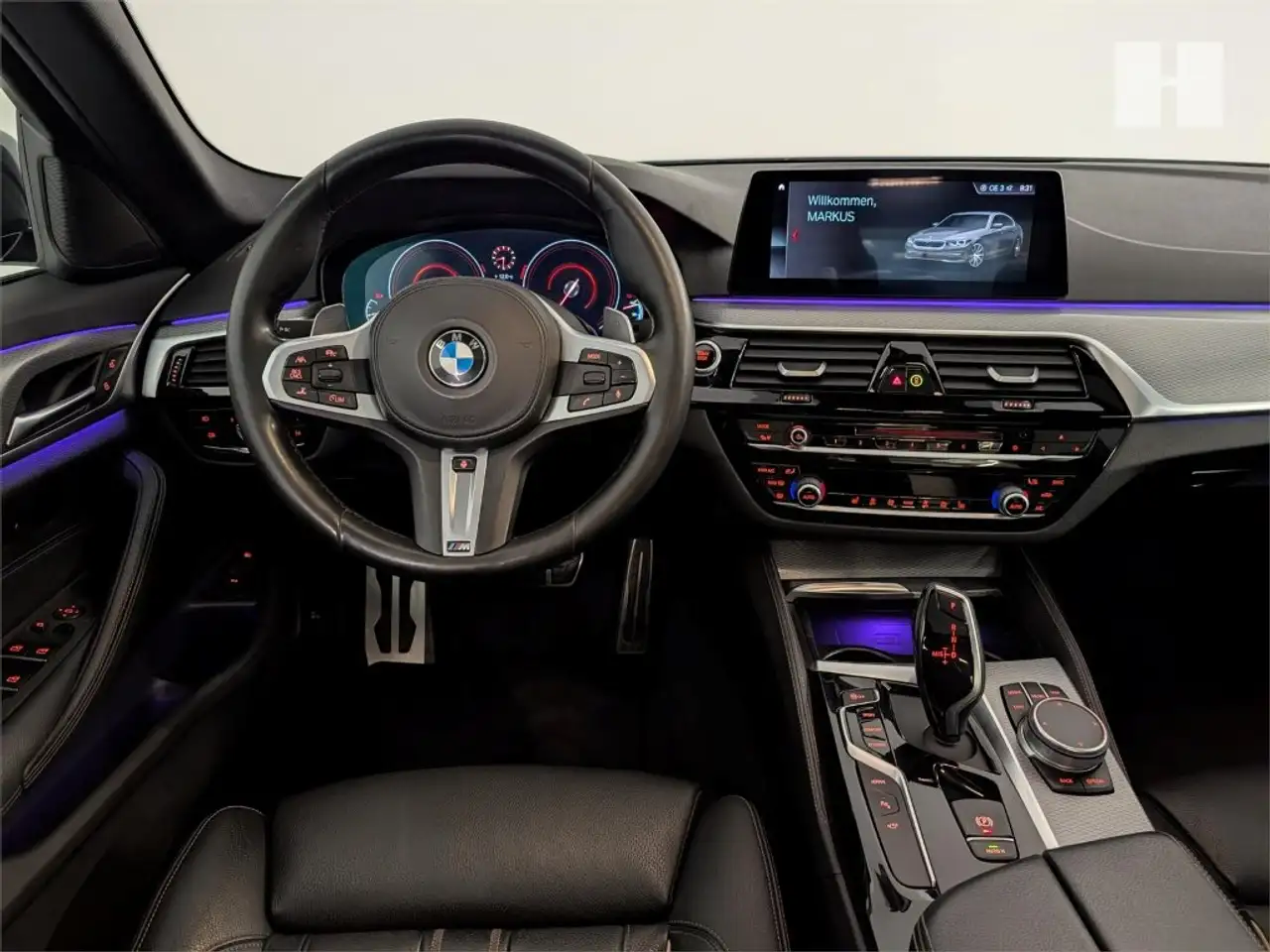 2019 BMW 530 e, photograph 12