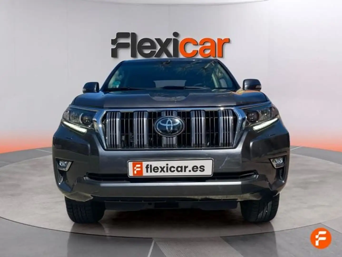 Toyota Land Cruiser D-4D VXL 70 Aniversario Aut. Gris - 2