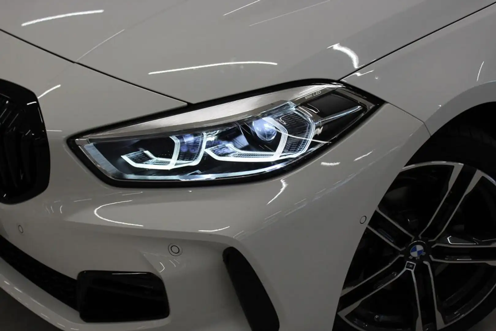 BMW 118 118d Msport auto Bianco - 2