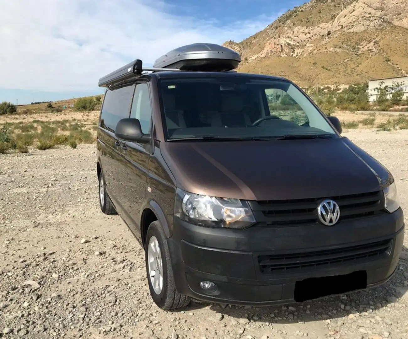 Volkswagen T5 Transporter Kombi Pro Corto 2.0 TDI 114CV Marrón - 2