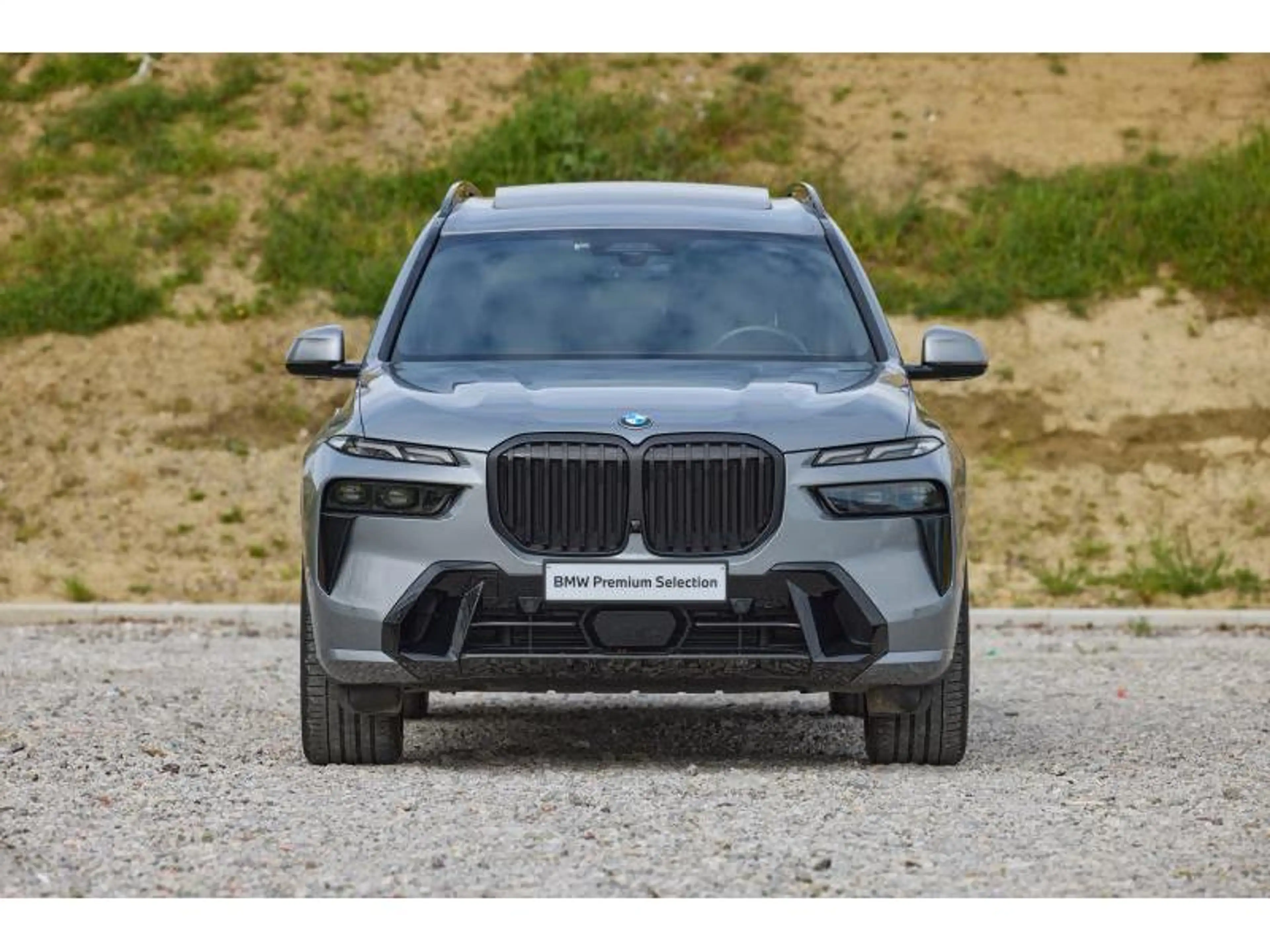 BMW X7 xDrive40d — photo 2