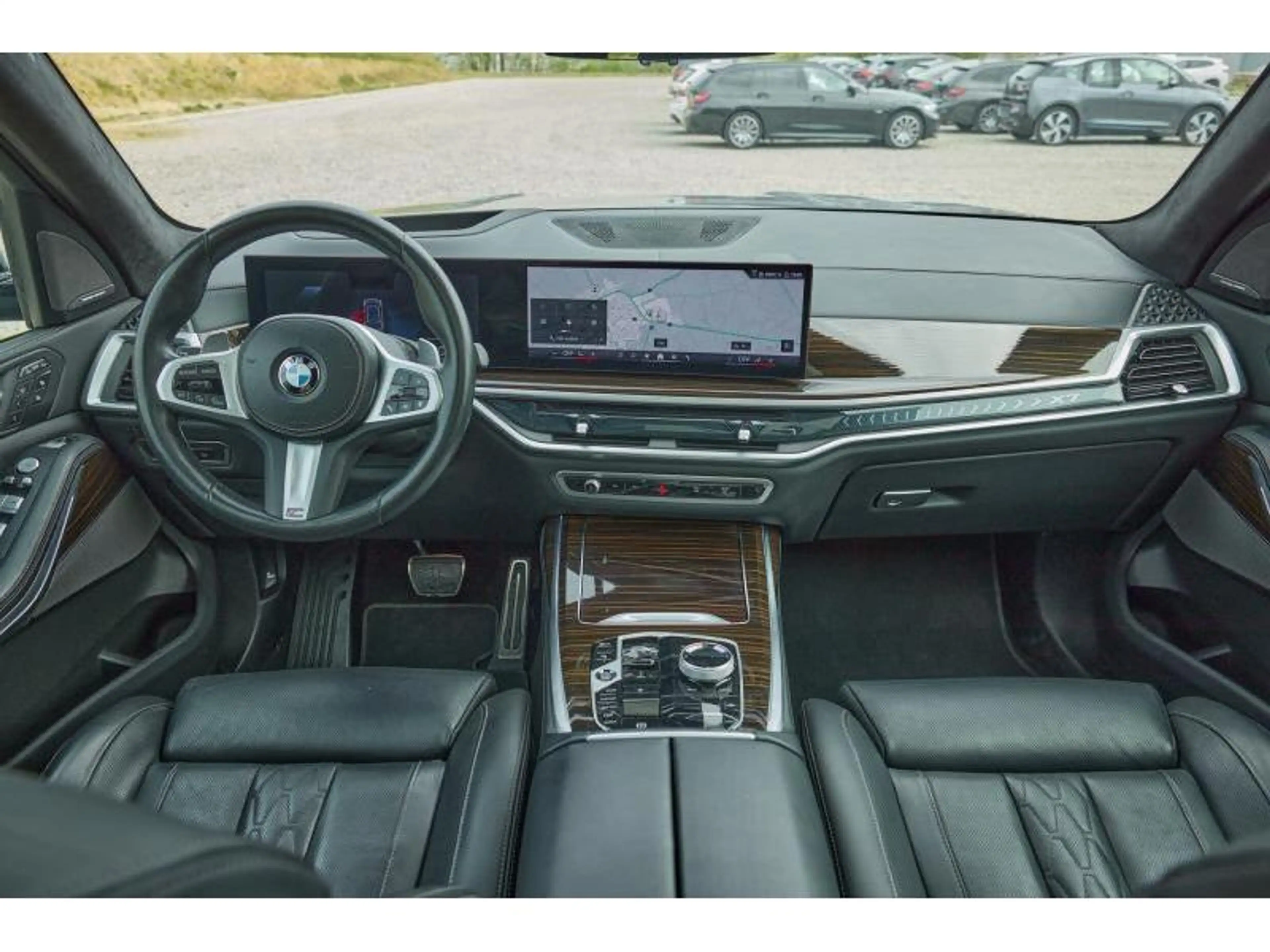 BMW X7 xDrive40d — photo 7