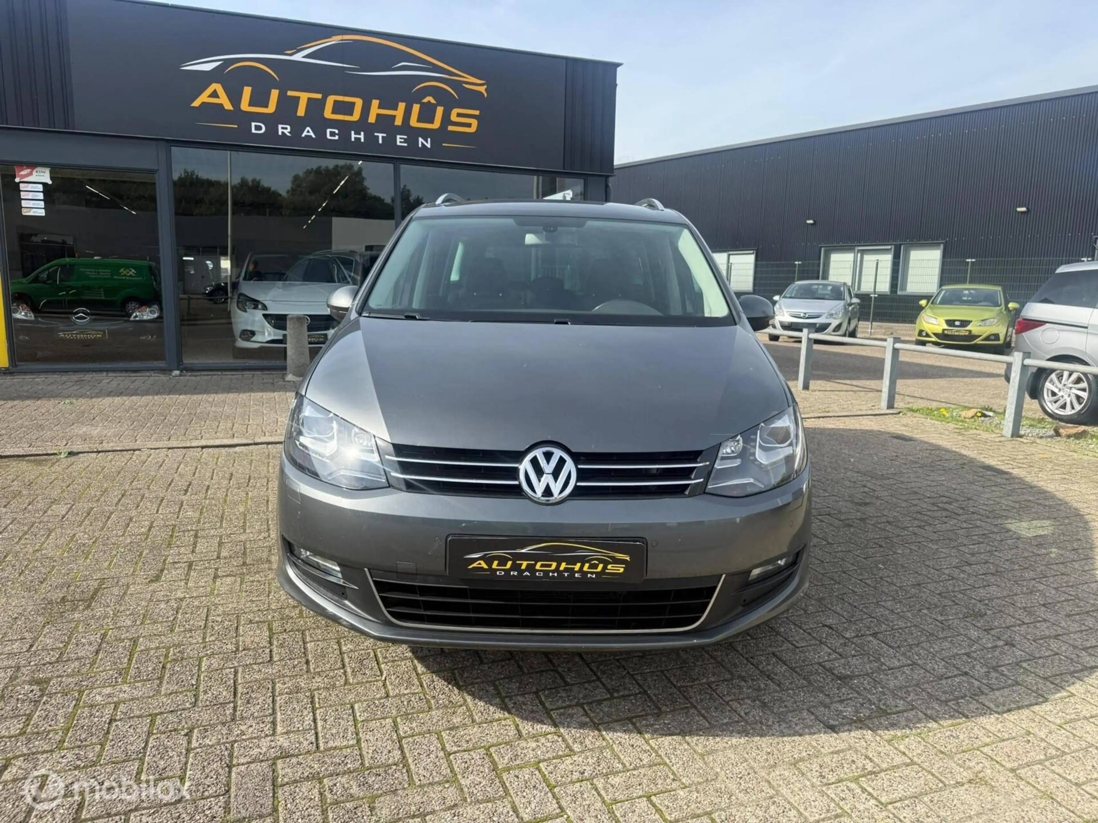 Volkswagen Sharan 2.0 TSI Highline 7p.automaat navi 109942 km — photo 8