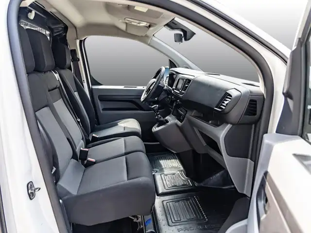 Toyota Proace view 6