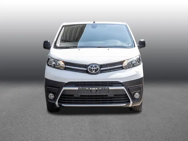 Toyota Proace view 3
