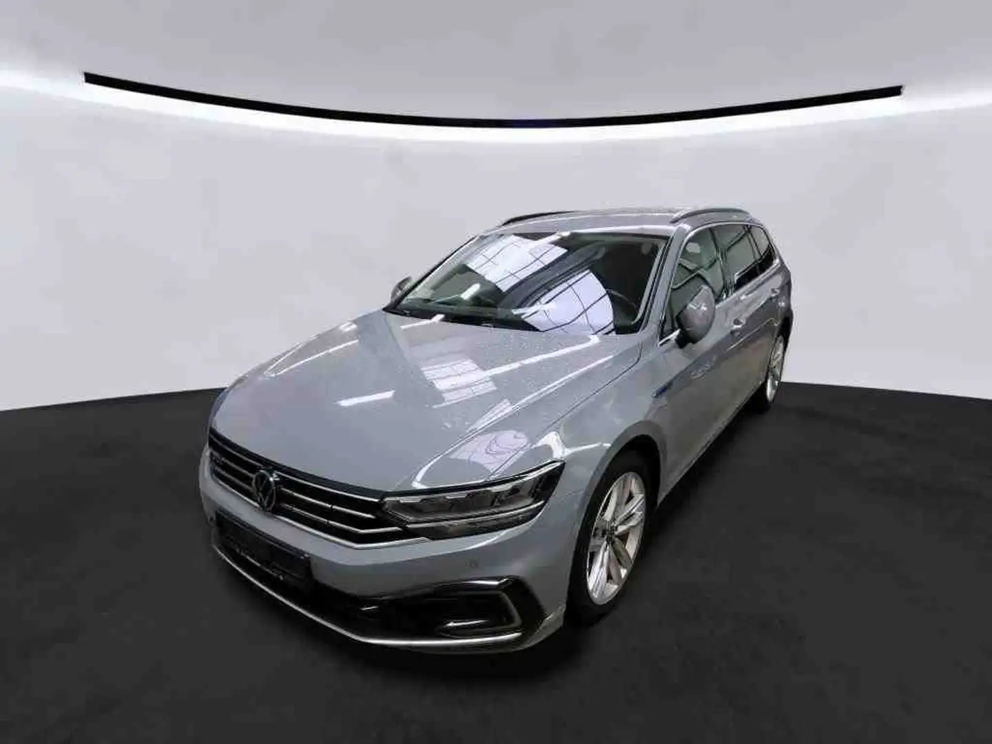 Volkswagen Passat Variant 1.4 TSI GTE VIRTUAL AHK 18" Gris - 1
