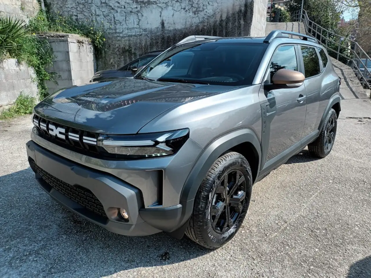 Dacia Duster 1200 ECO-G EXTREME 122CV CARPLAY CAM VETRSCURI"17 3