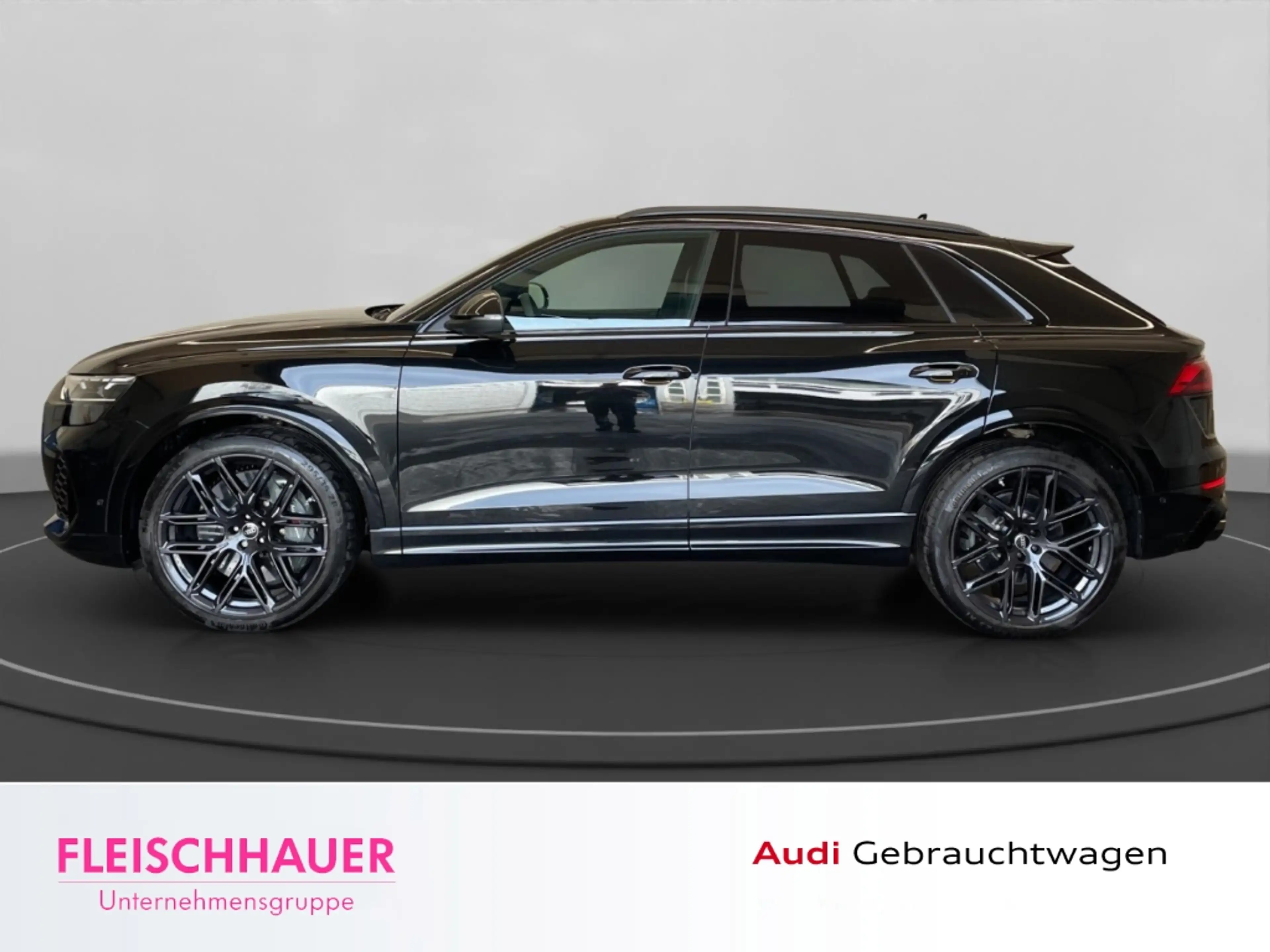 Audi RS Q8 SUV performance tiptronic — photo 3