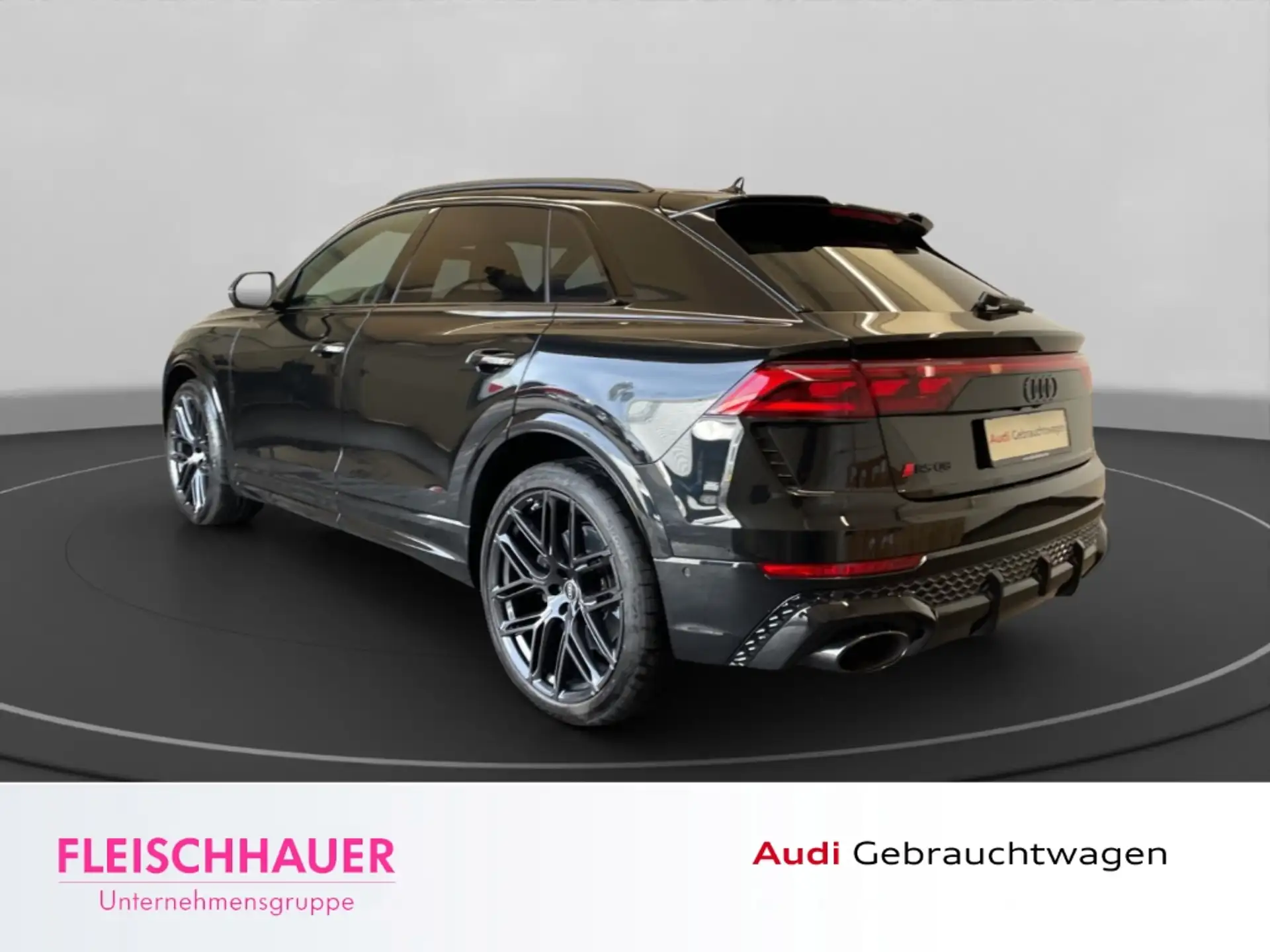 Audi RS Q8 4.0 TFSI 2025 검정 사진 4