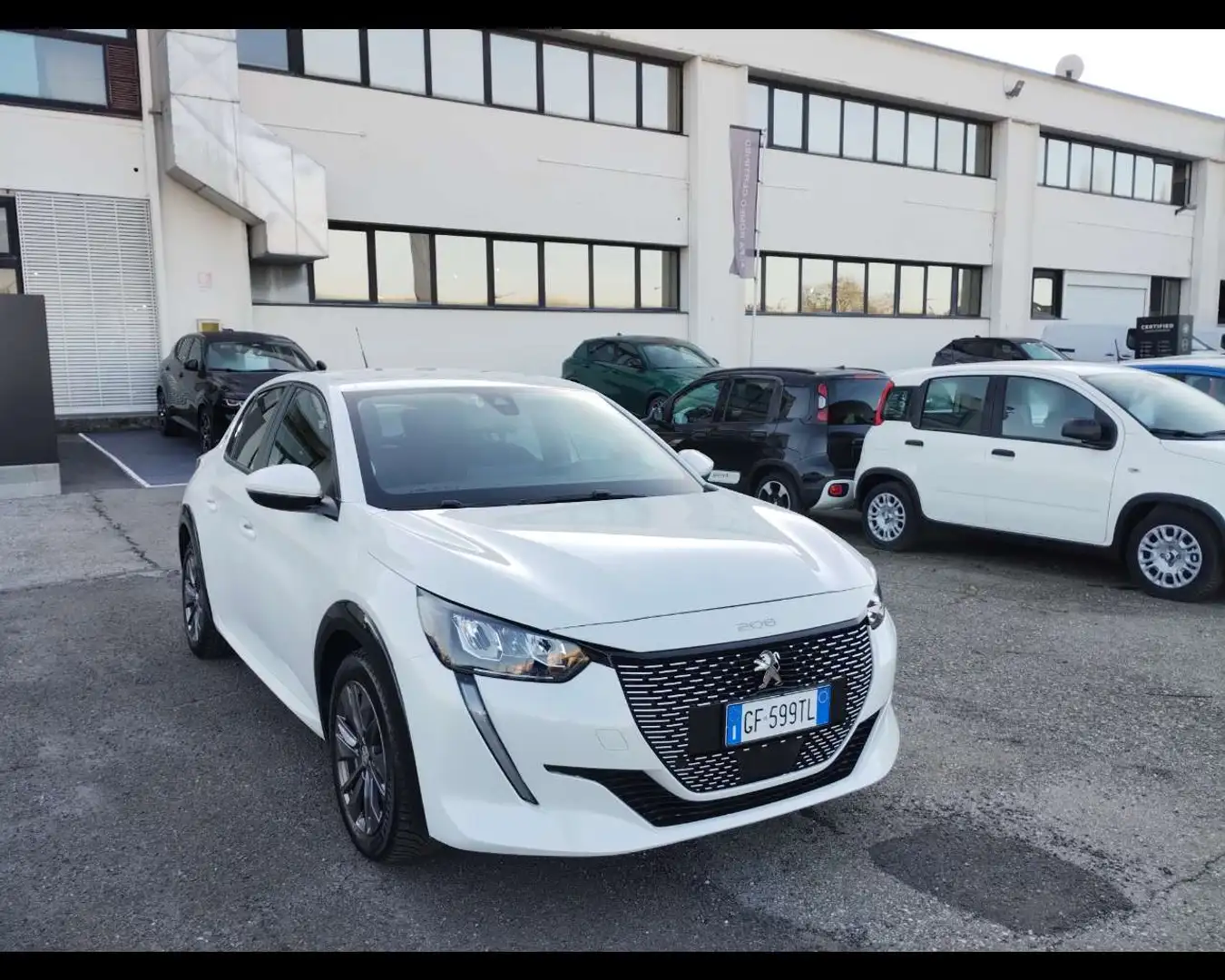 Peugeot 208 2ª serie - 208 motore elettrico 136 CV 5 porte Act Wit - 2