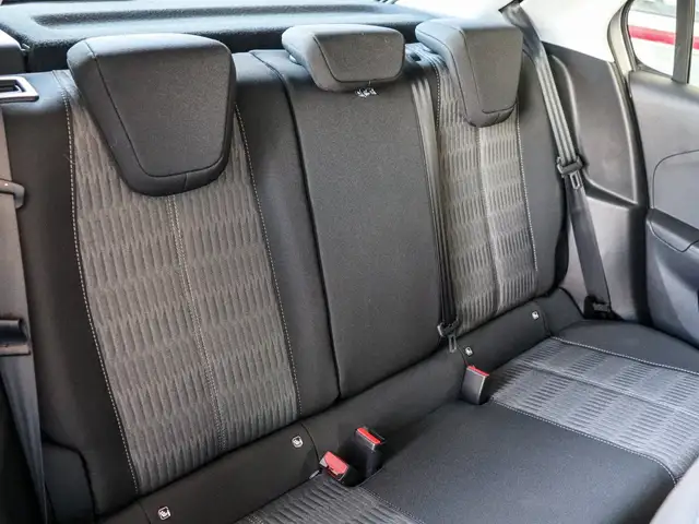 Opel Corsa view 4