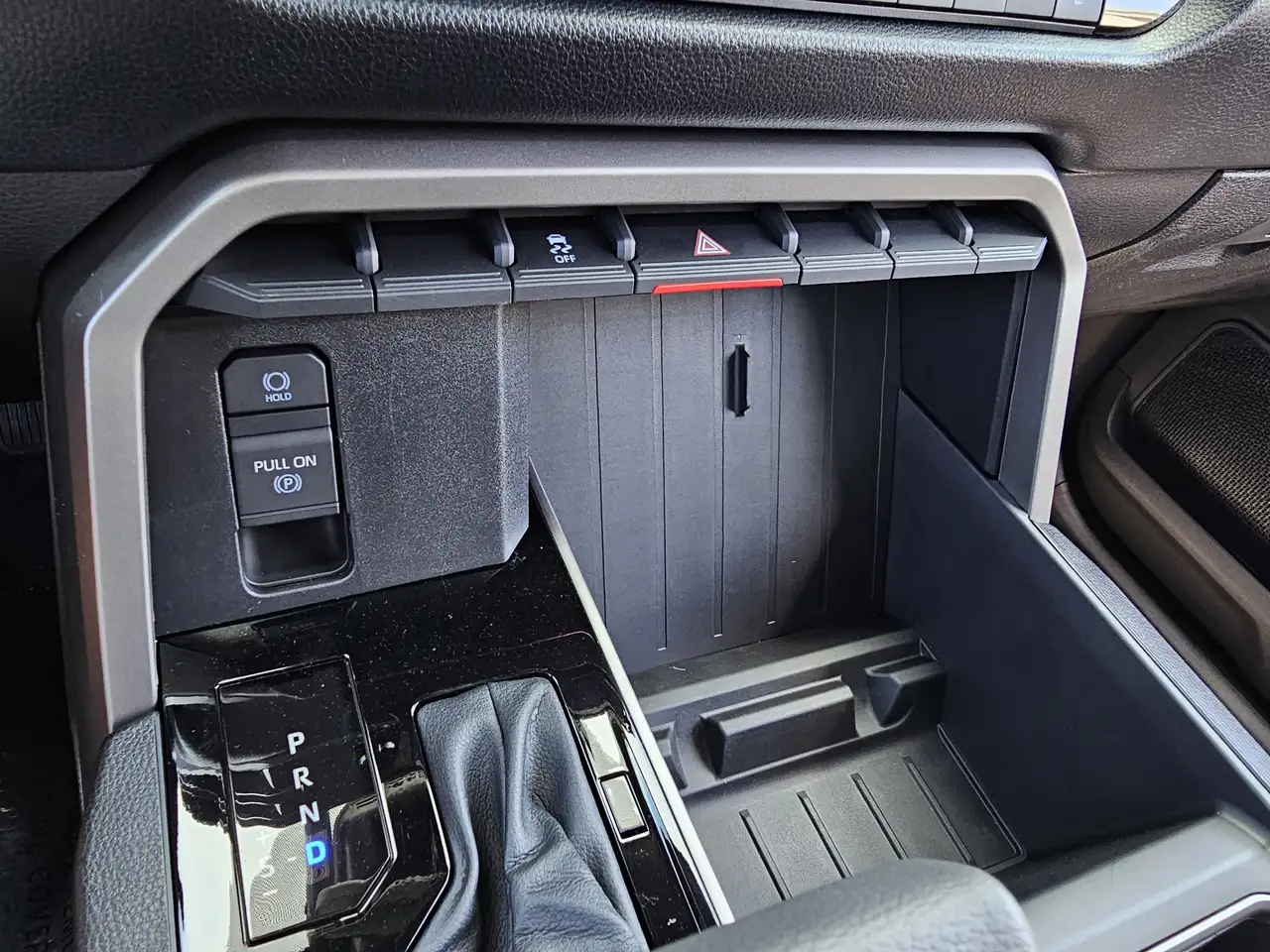 Toyota Tundra photo Toyota Tundra