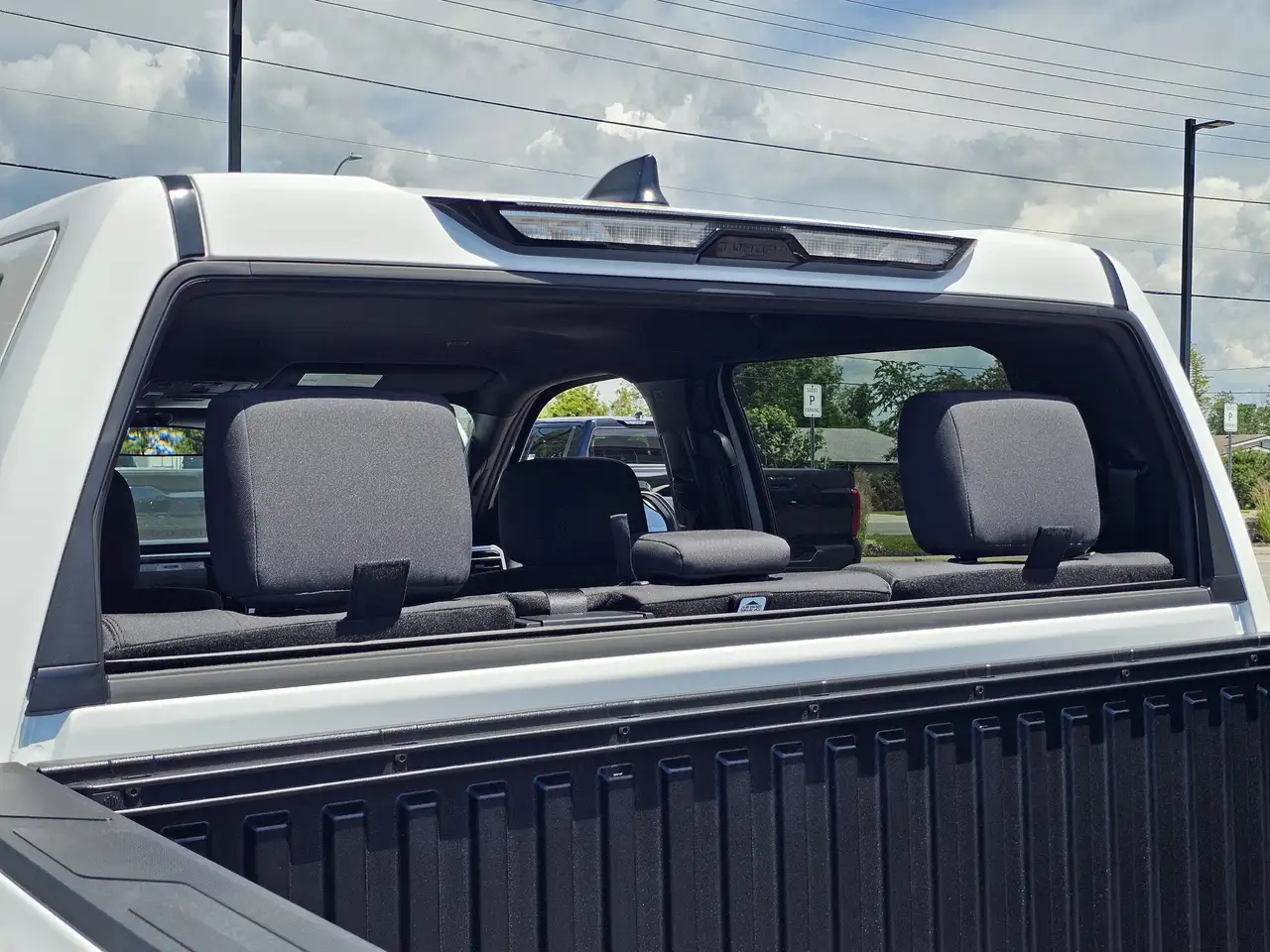 Toyota Tundra photo Toyota Tundra