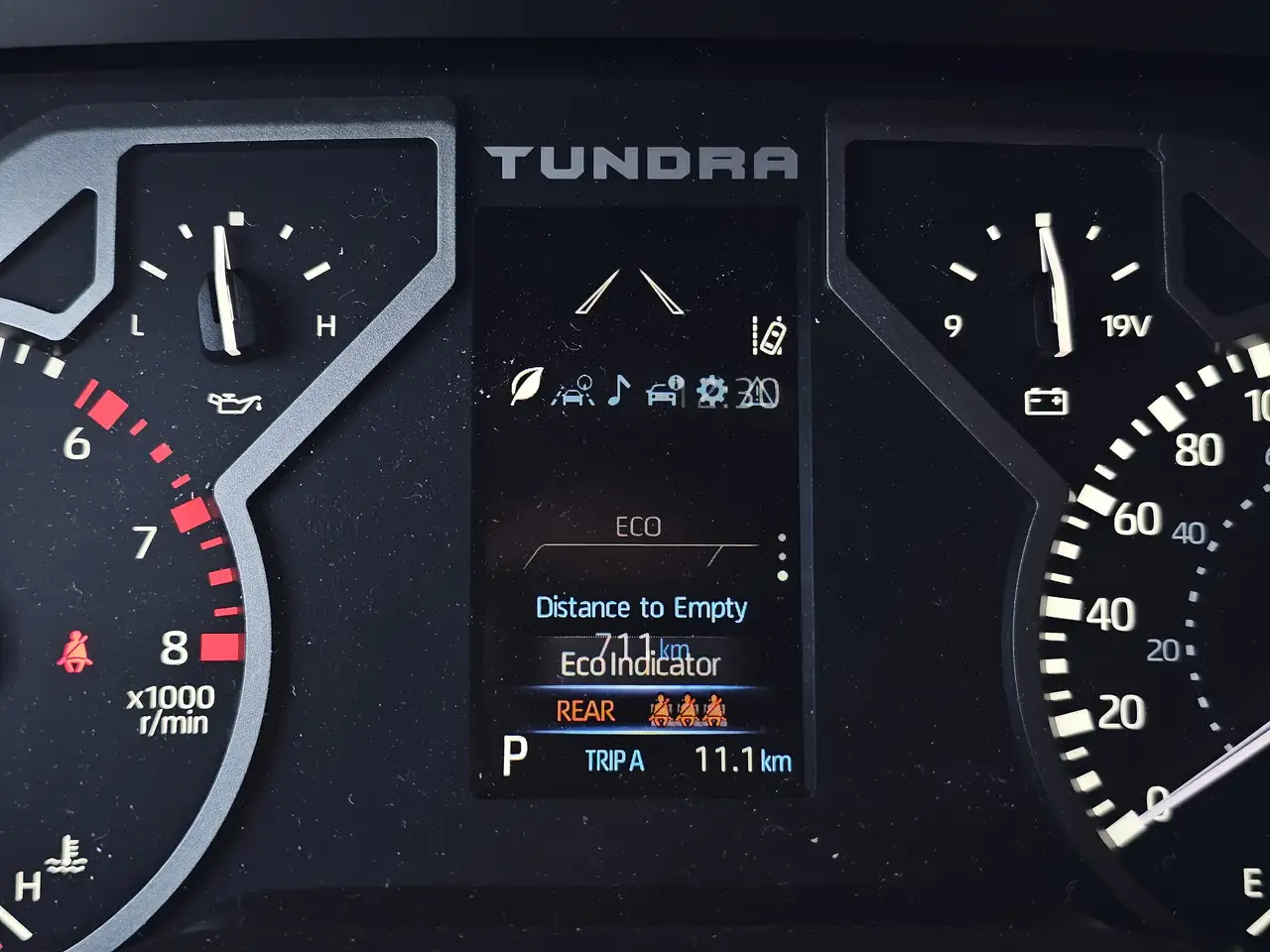 Toyota Tundra photo Toyota Tundra