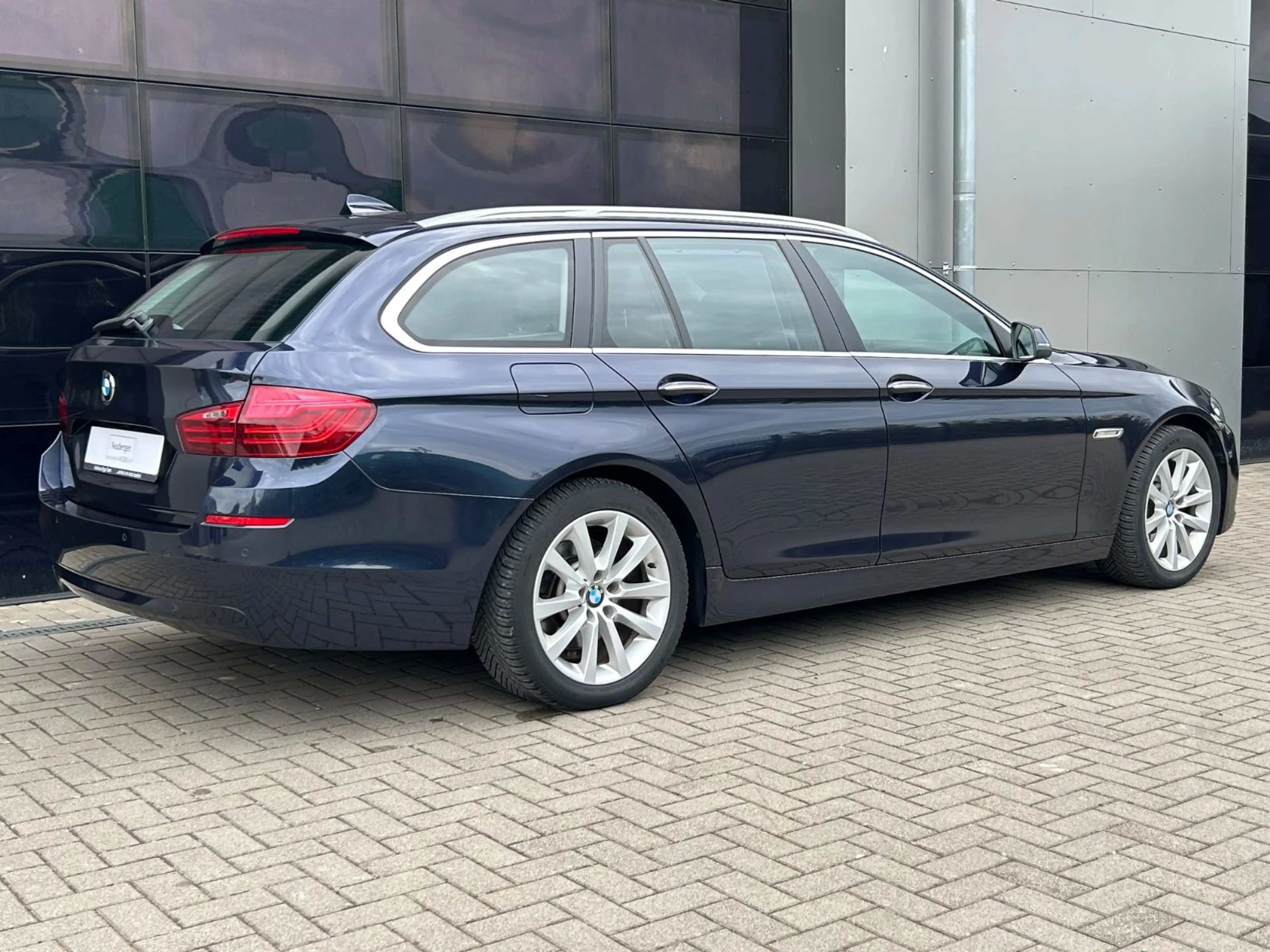BMW 525 5 Touring 525 d|HUD|Pano|Navi — photo 5
