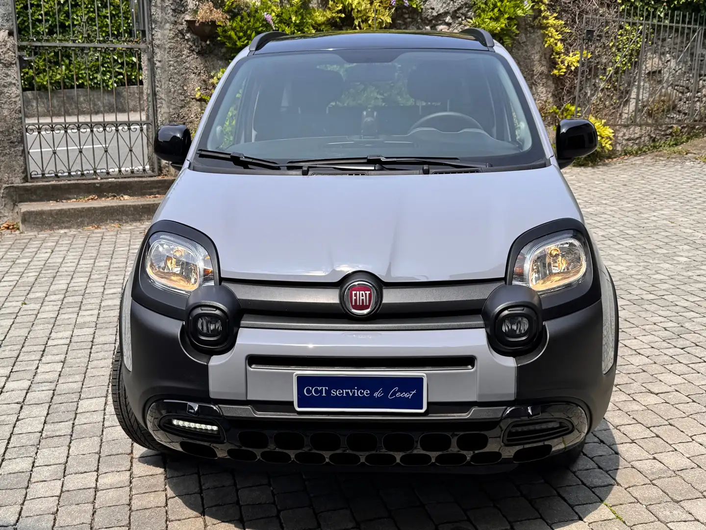 Fiat Panda 1.2 City Cross+Bluetooth*sensori PDC* winter Pack* Gris - 2