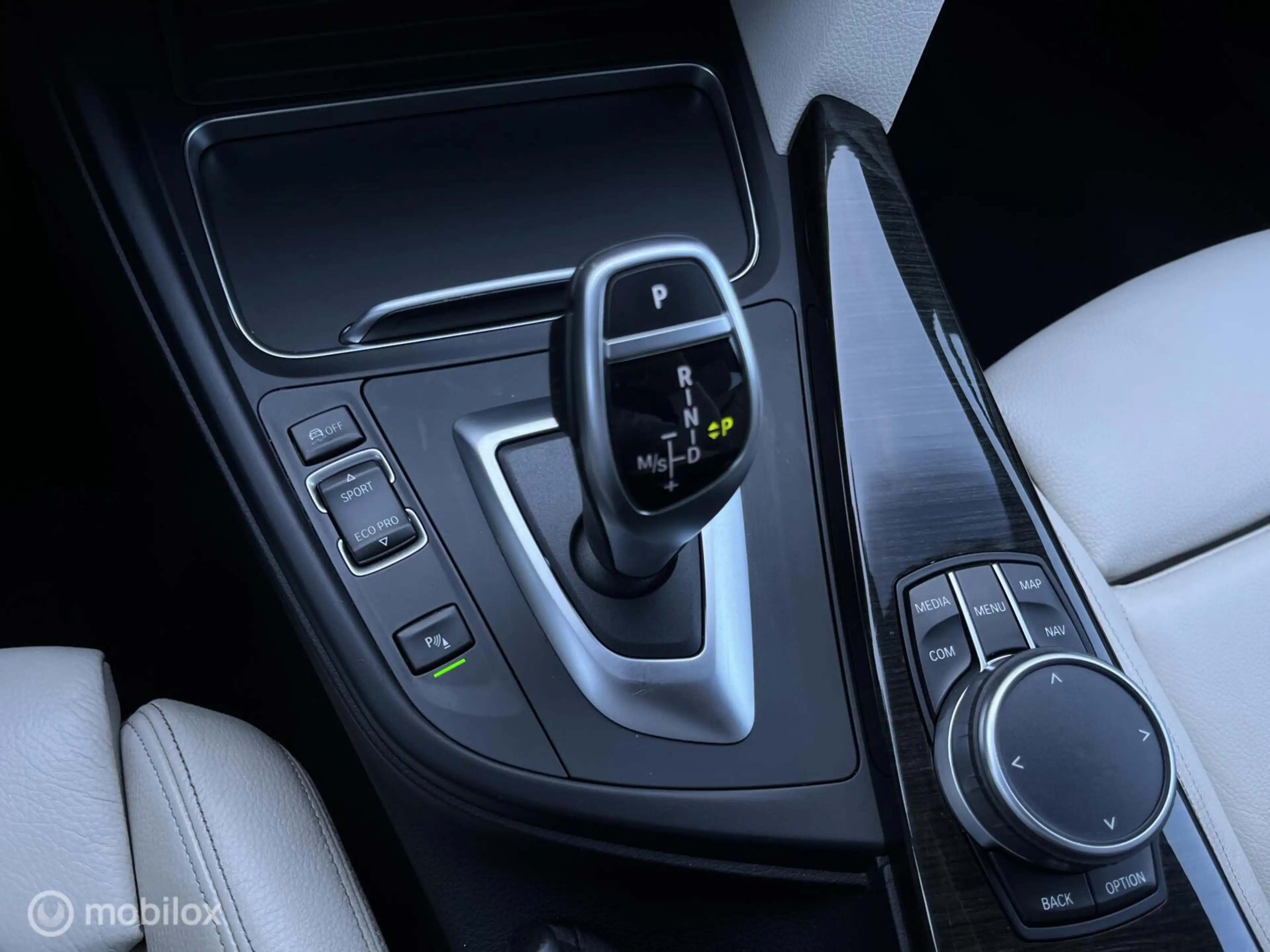 BMW 430 4-serie Coupé 430i xDrive High Executive — photo 19