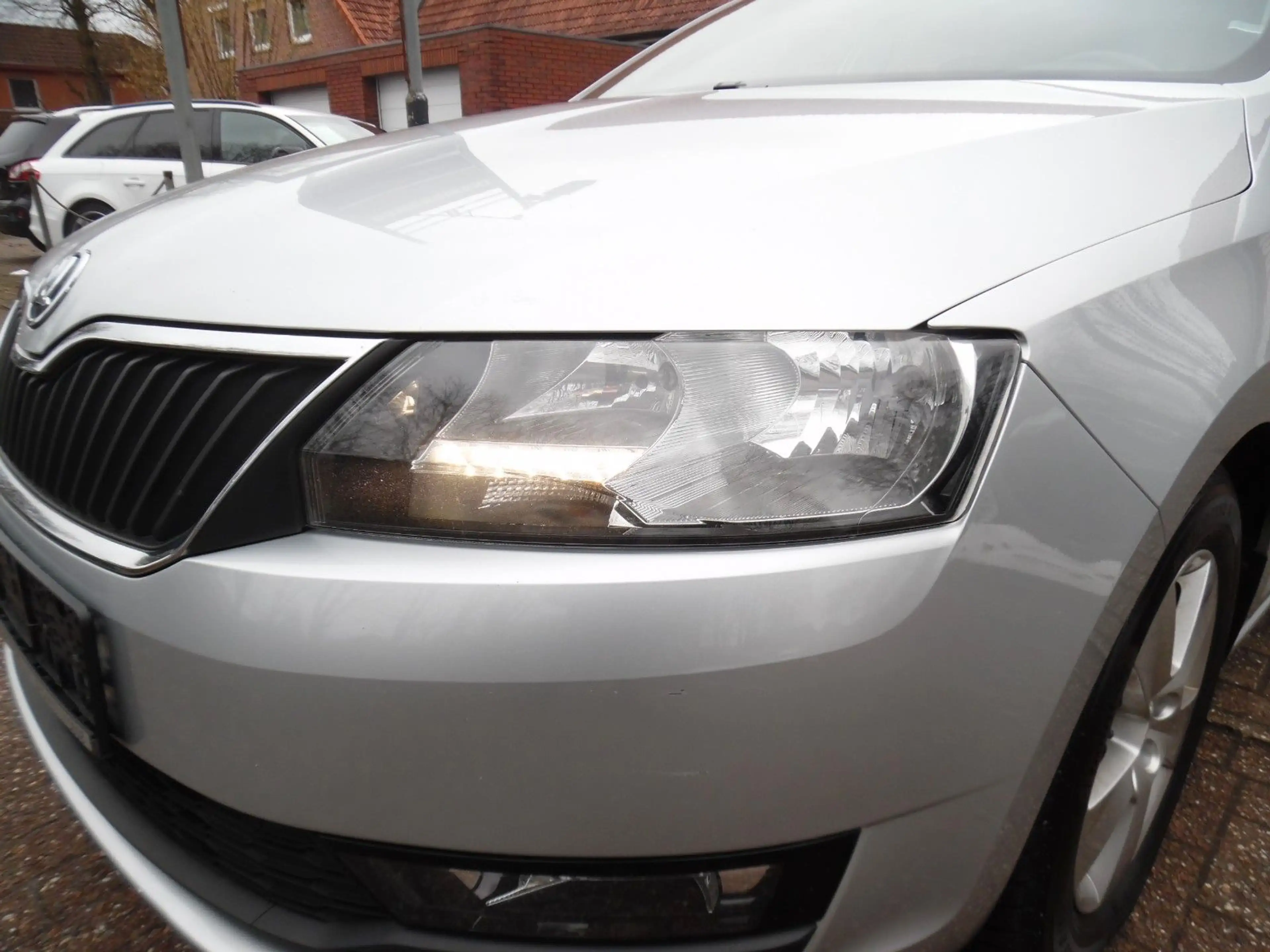 Skoda Rapid/Spaceback Spaceback Ambition*Kima*Tempomat*BT/USB — photo 6