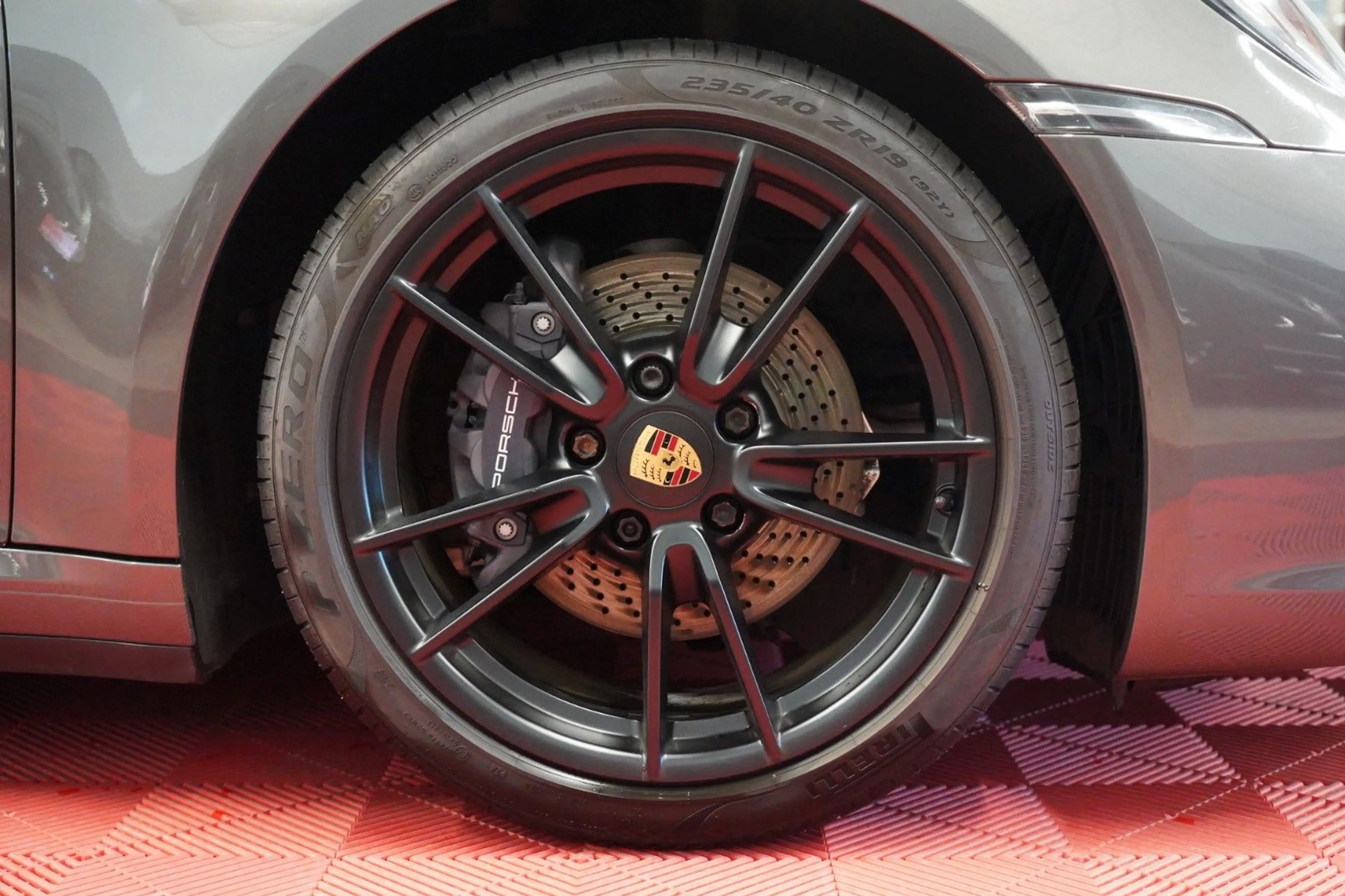 Porsche 992 911 992 Carrera 4 *Sport-Chrono*Approved* — photo 5