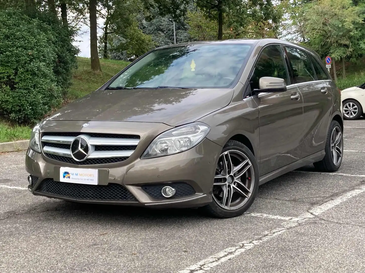 Mercedes-Benz B 200 CDI BlueEFFICIENCY Premium Marrón - 1