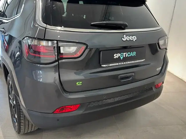 Jeep Compass view 5