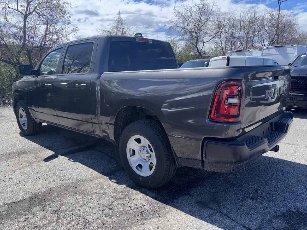 RAM 1500 снимка RAM 1500
